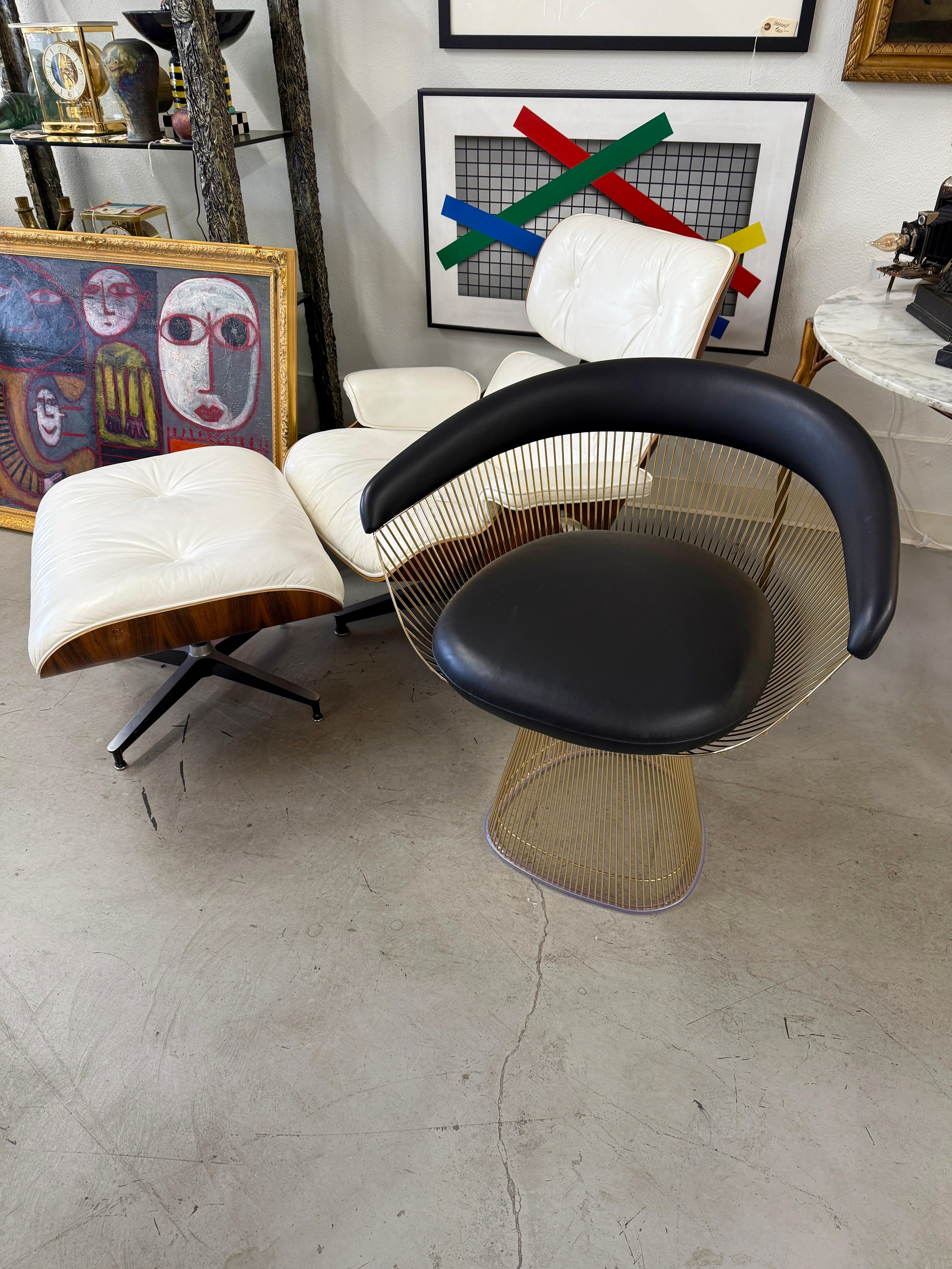 Warren Platner for Knoll Gold Plated Armchair with Andes Black Leather In Good Condition For Sale In Palm Springs, CA