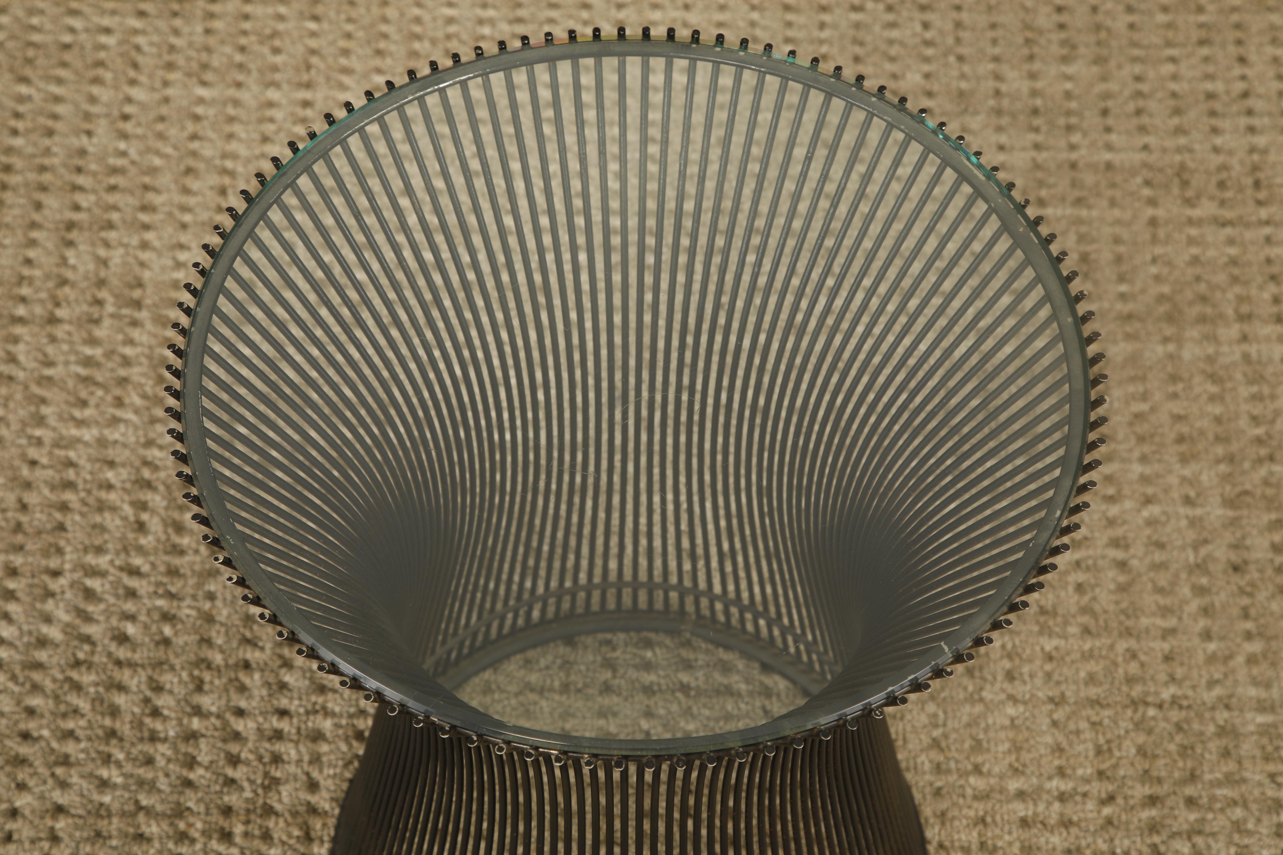 Warren Platner für Knoll International Draht-Beistelltisch, um 1970er Jahre (Ende des 20. Jahrhunderts) im Angebot