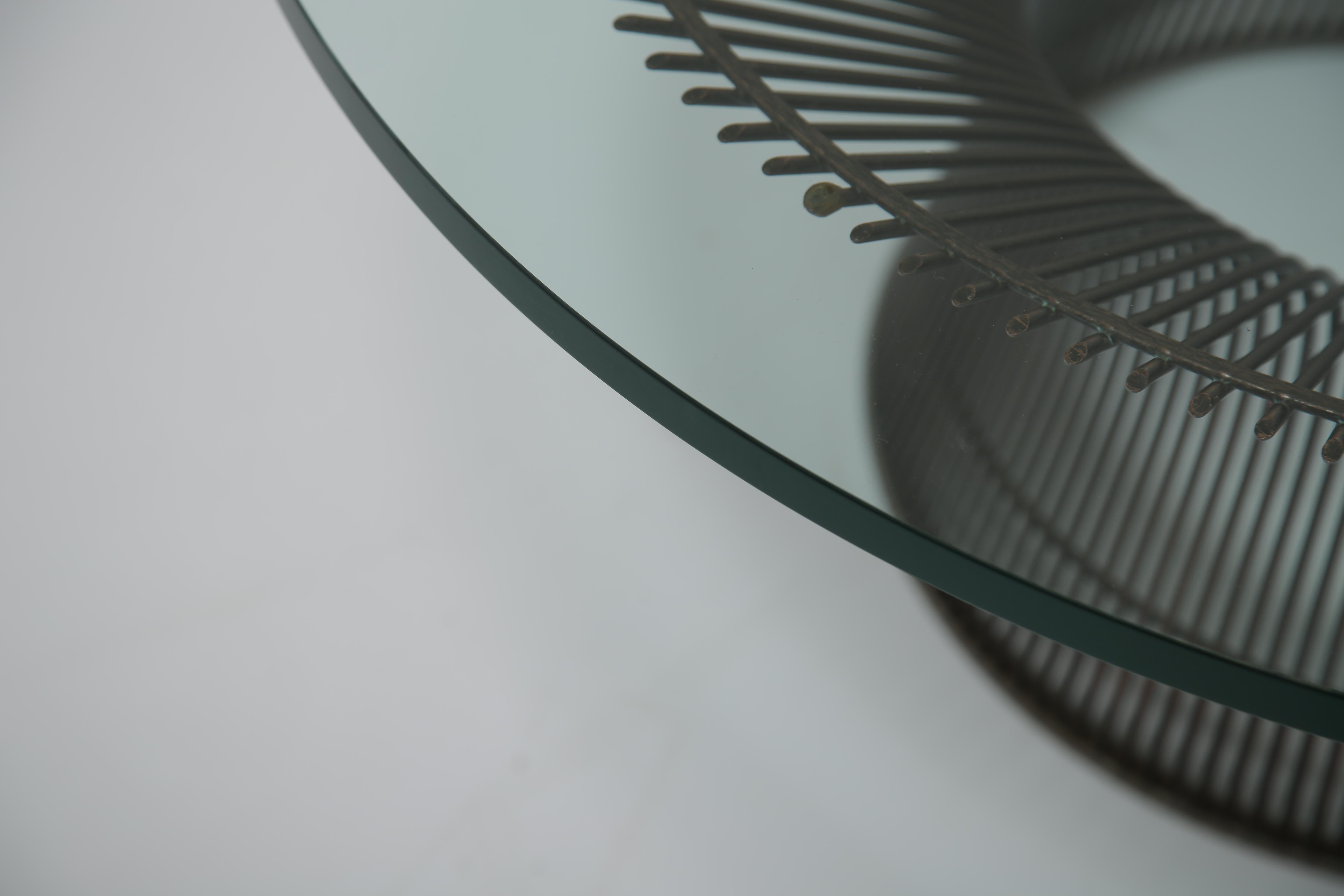 Mid-Century Modern Warren Platner for Knoll, Mid-Century Bronze and Glass Coffee table Circa 1966. For Sale