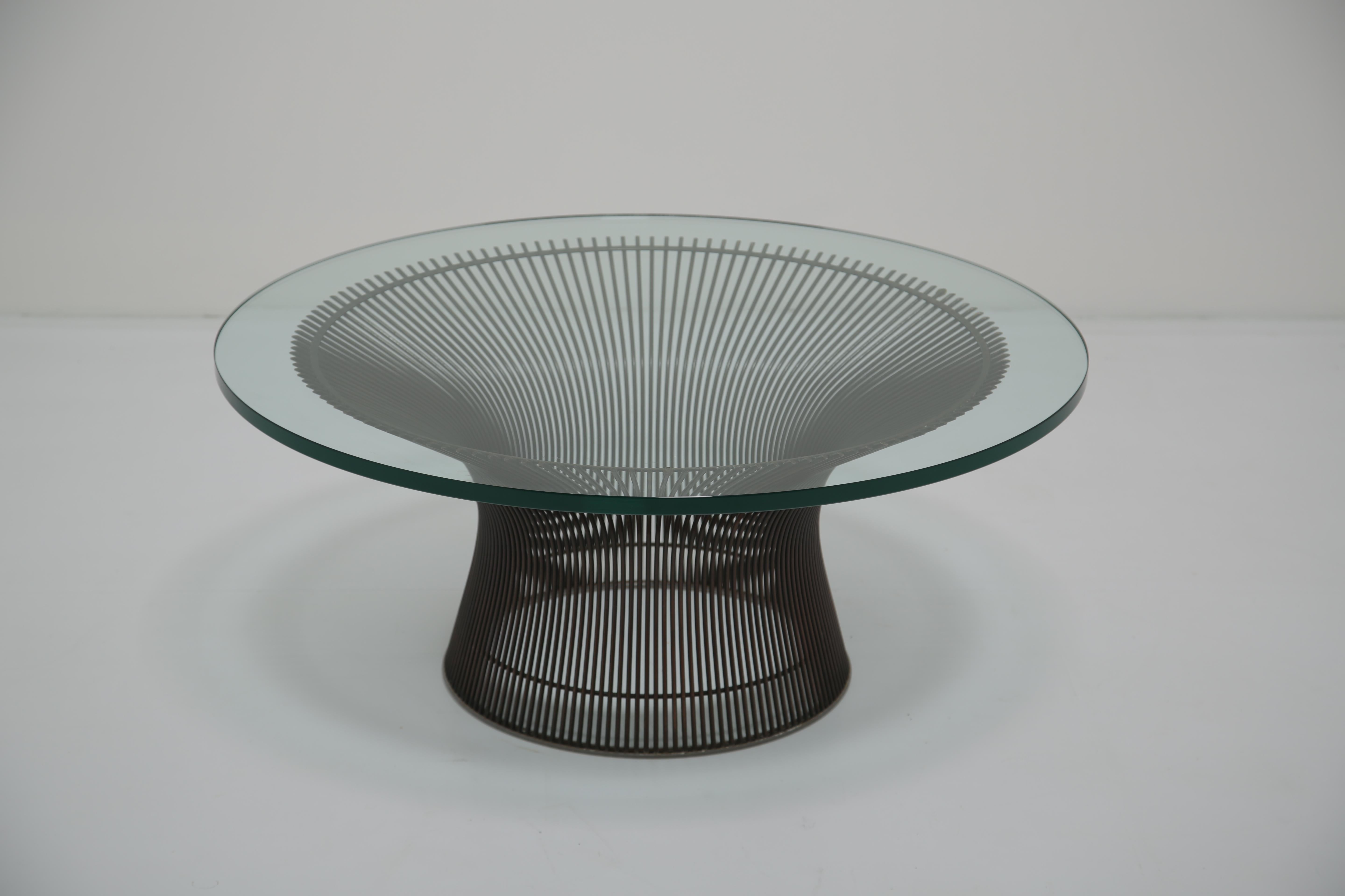 American Warren Platner for Knoll, Mid-Century Bronze and Glass Coffee table Circa 1966. For Sale