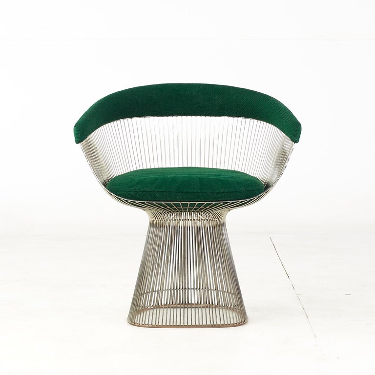 Warren Platner for Knoll mid-century dining chair.

This chair measures: 27.25 wide x 21 deep x 29 inches high, with a seat height of 18 and arm height/chair clearance of 25 inches

All pieces of furniture can be had in what we call restored