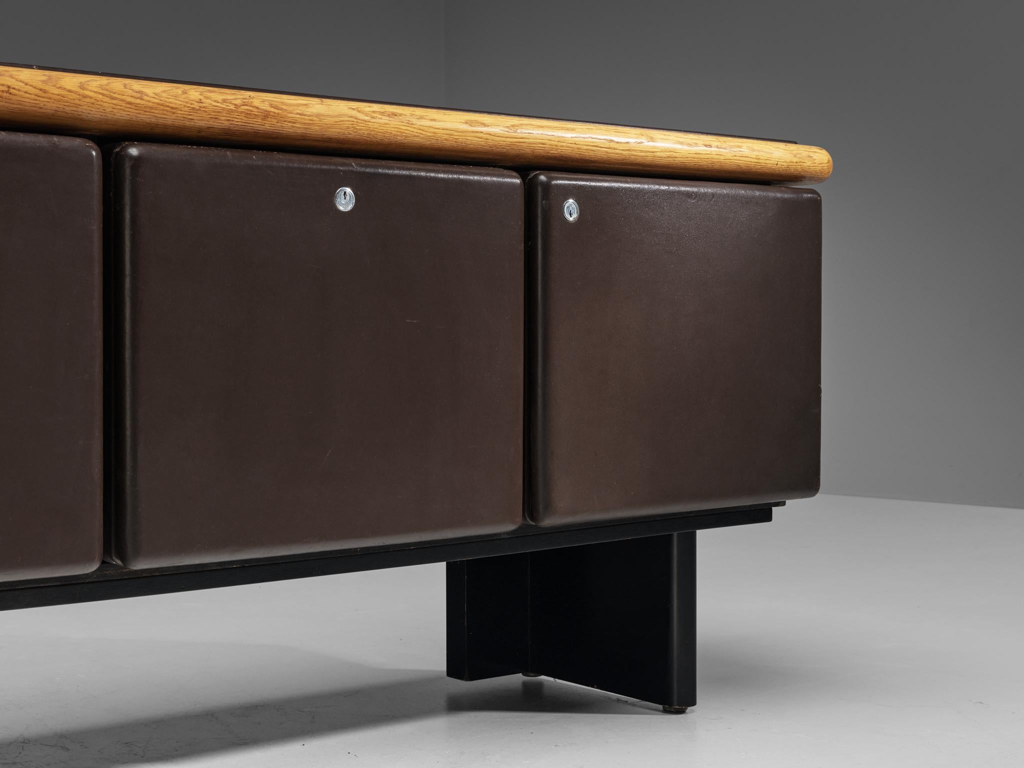 Mid-Century Modern Warren Platner for Knoll Sideboard in Brown Leather