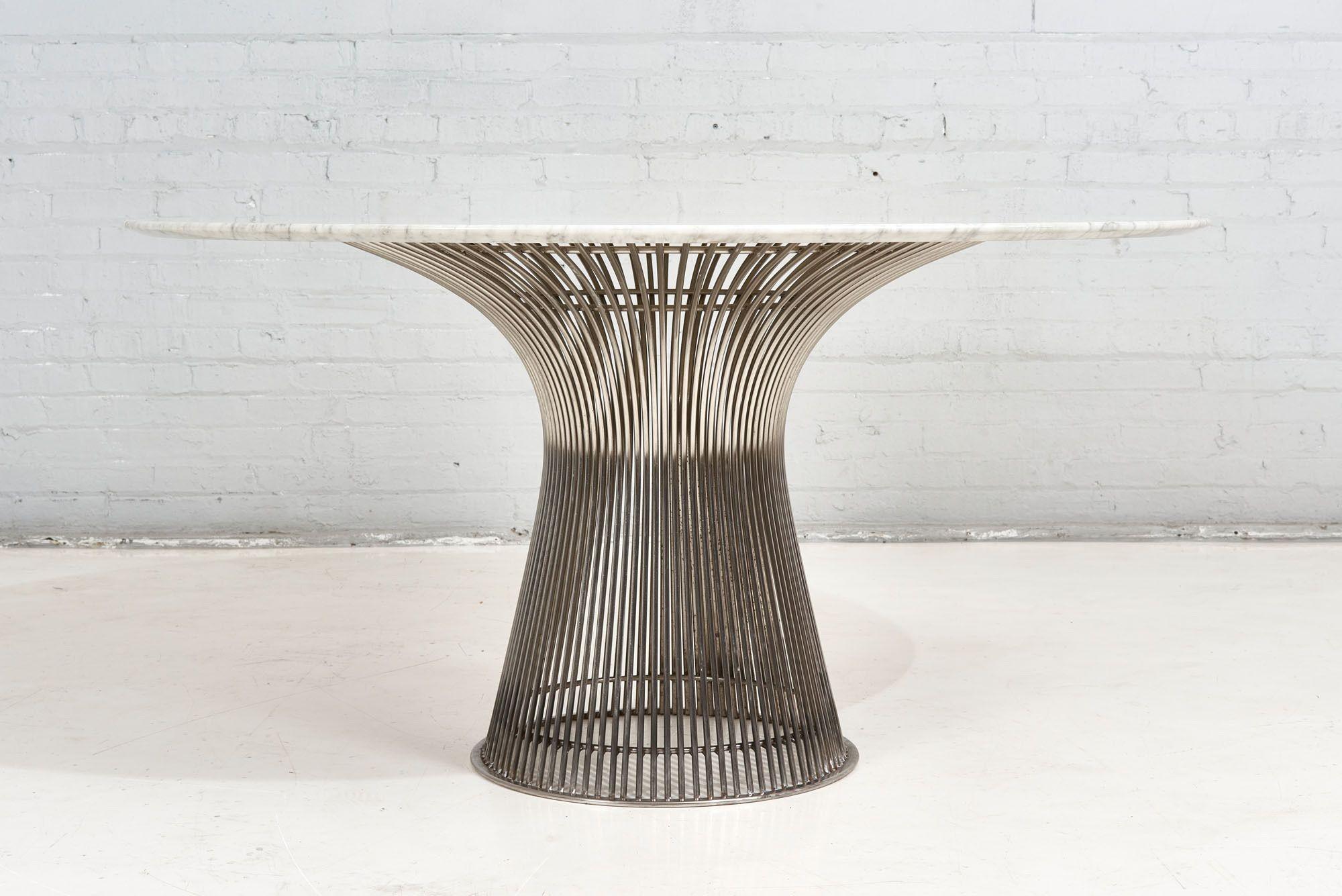 Warren Platner für Knoll, Esstisch aus Stahl und Carrara-Marmor, 1960 (Moderne der Mitte des Jahrhunderts) im Angebot