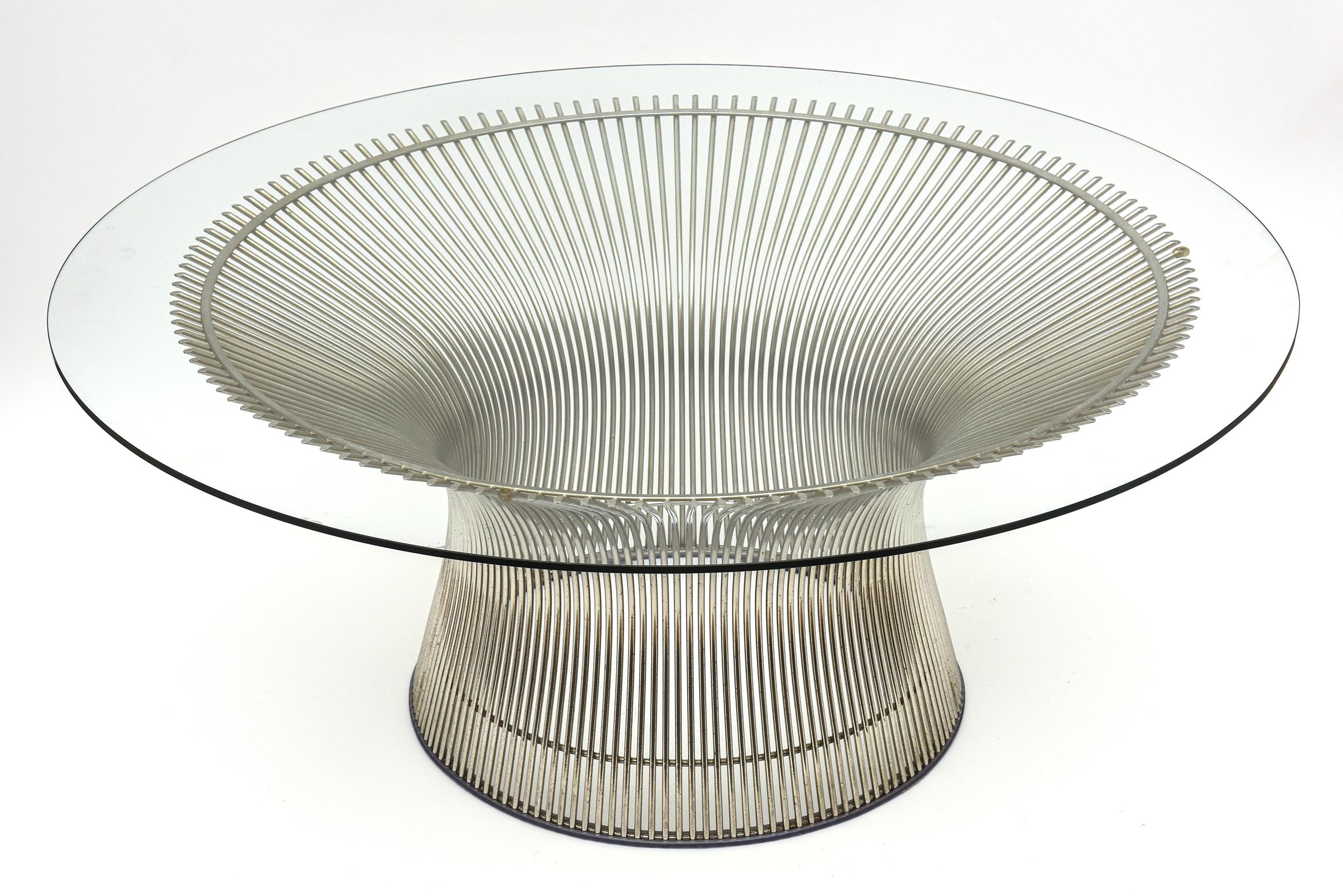 Warren Platner for Knoll Vintage Glass Top Wire Base Cocktail Tables Mid Century (Table à cocktail à plateau en verre et base en fil métallique) en vente 7