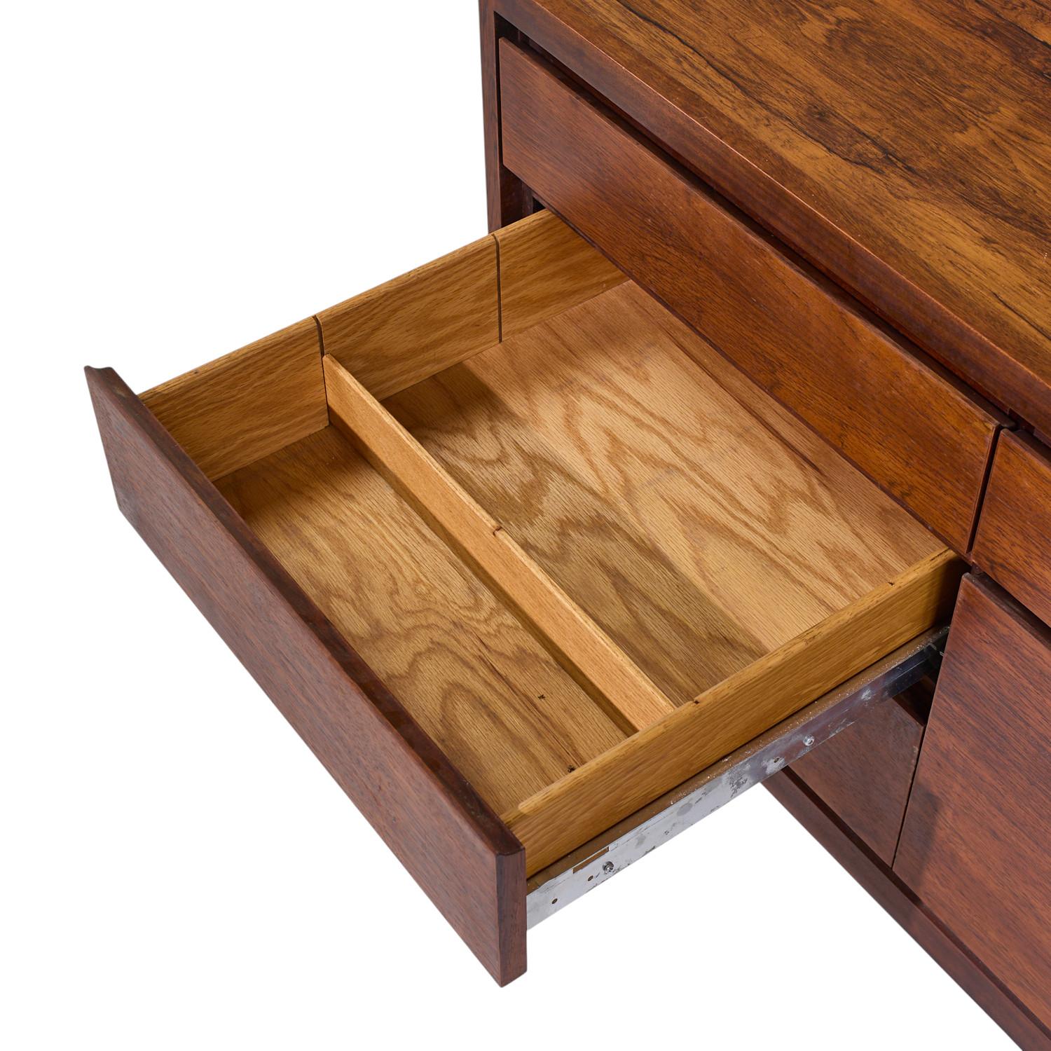 Warren Platner for Lehigh Leopold Mid Century Rosewood, Stainless Steel Credenza For Sale 1
