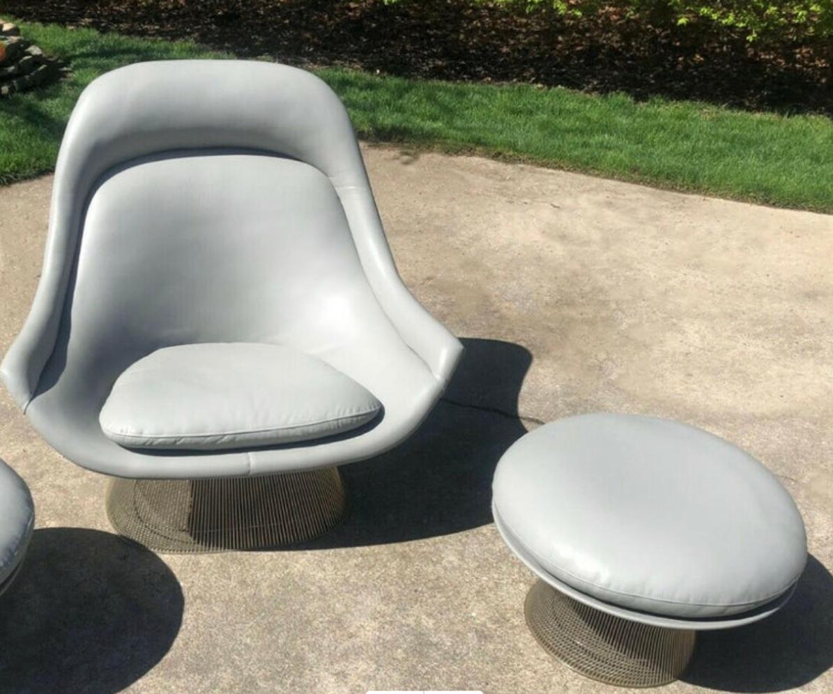 20th Century Warren Platner Gray Leather 1705 Easy Chair and Ottoman Set of Two, Knoll, 1966 For Sale