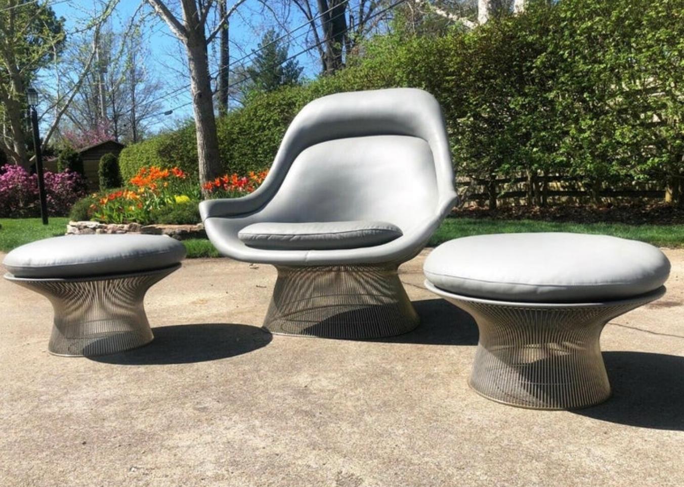 Warren Platner 1705Y Easy Ottoman, Gray Leather and Nickel, Knoll, 1966
Custom gray leather (original); original nickel finish. Ottoman retains original clear acrylic feet. The masterful upholstery in the soft leather accentuates the sensual,