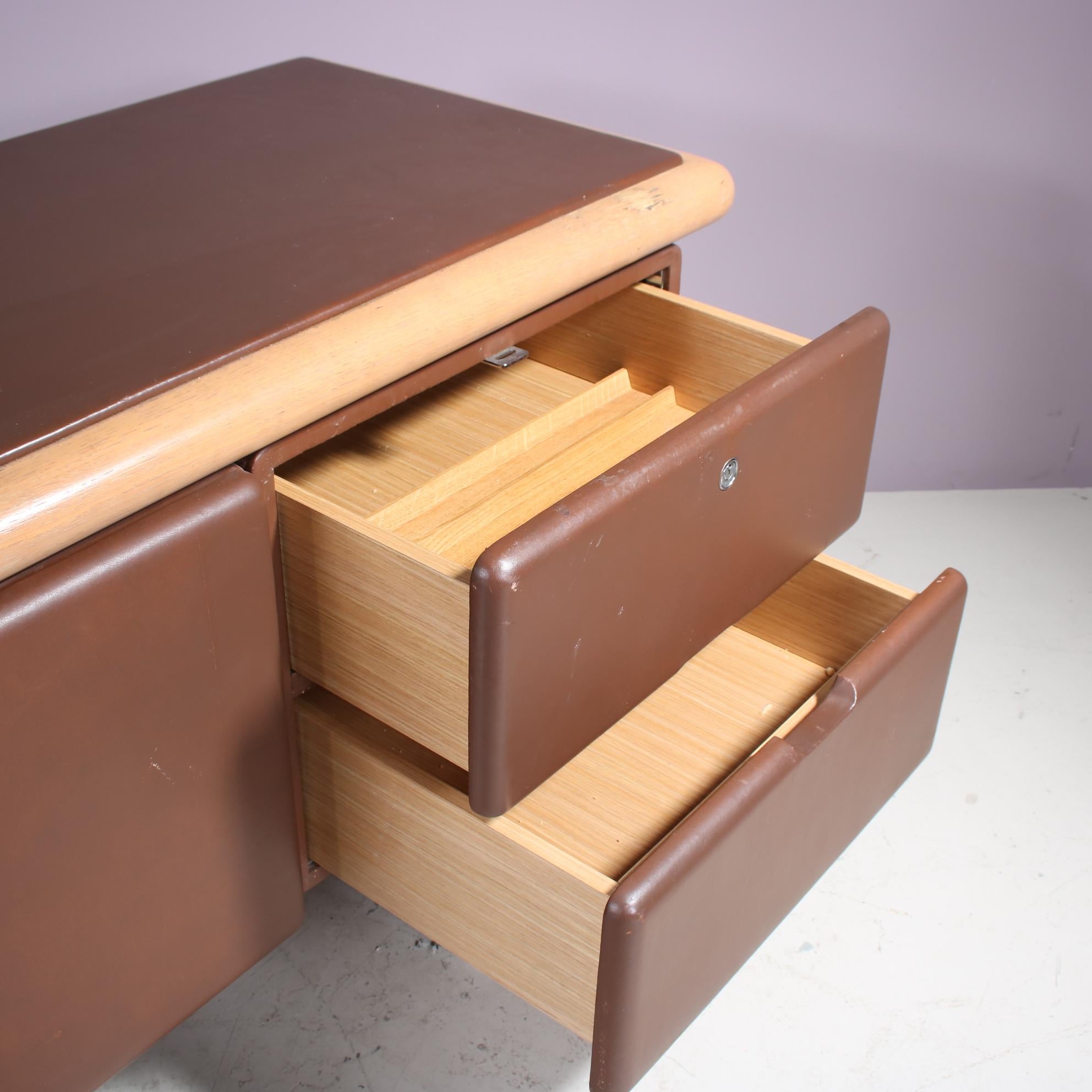 Warren Platner Leder-Sideboard für Knoll International, USA 1970 (Metall) im Angebot