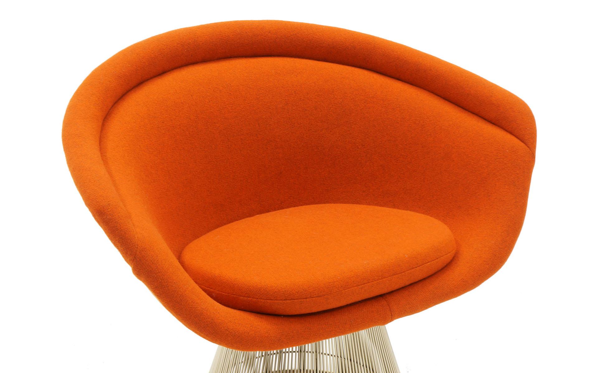 Mid-20th Century Warren Platner Lounge Chairs for Knoll, Wire Frames, Orange Maharam Fabric, Pair