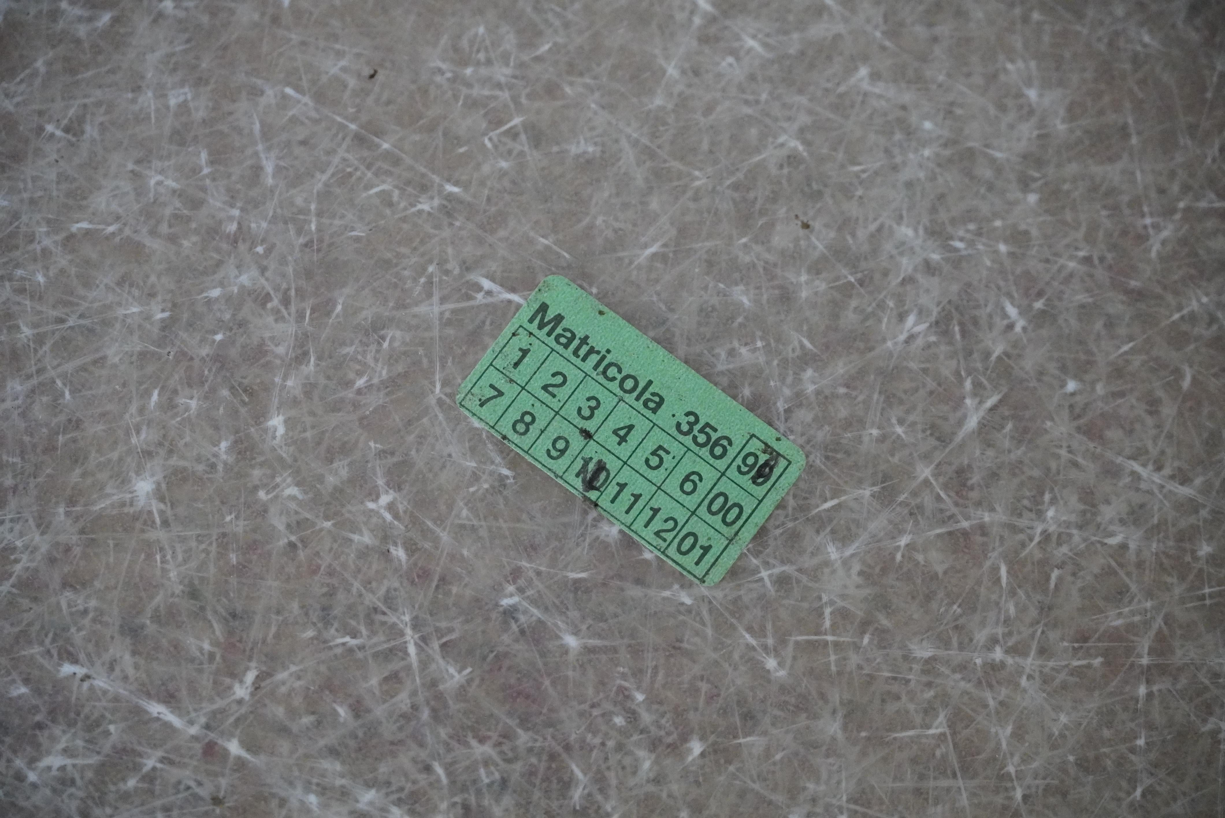 Fine XX secolo Sgabello in nichel e tessuto Warren Platner, anni '80 circa in vendita