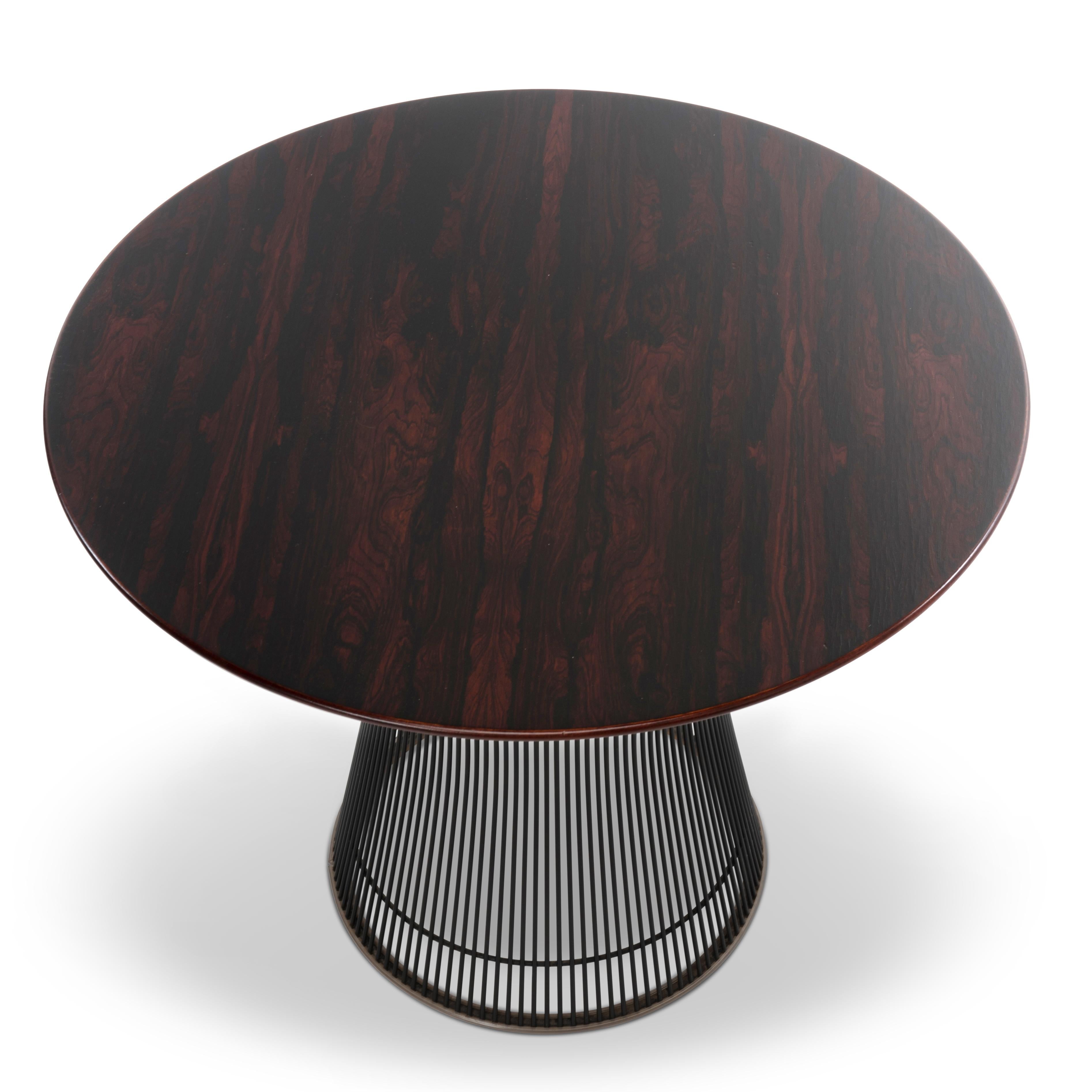 Américain Warren Platner table d'appoint à base noire en bois de rose Knoll Associates, années 1970 en vente