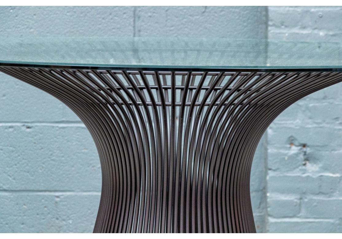 XX secolo Tavolo da pranzo in acciaio e vetro Warren Platner per Knoll in vendita