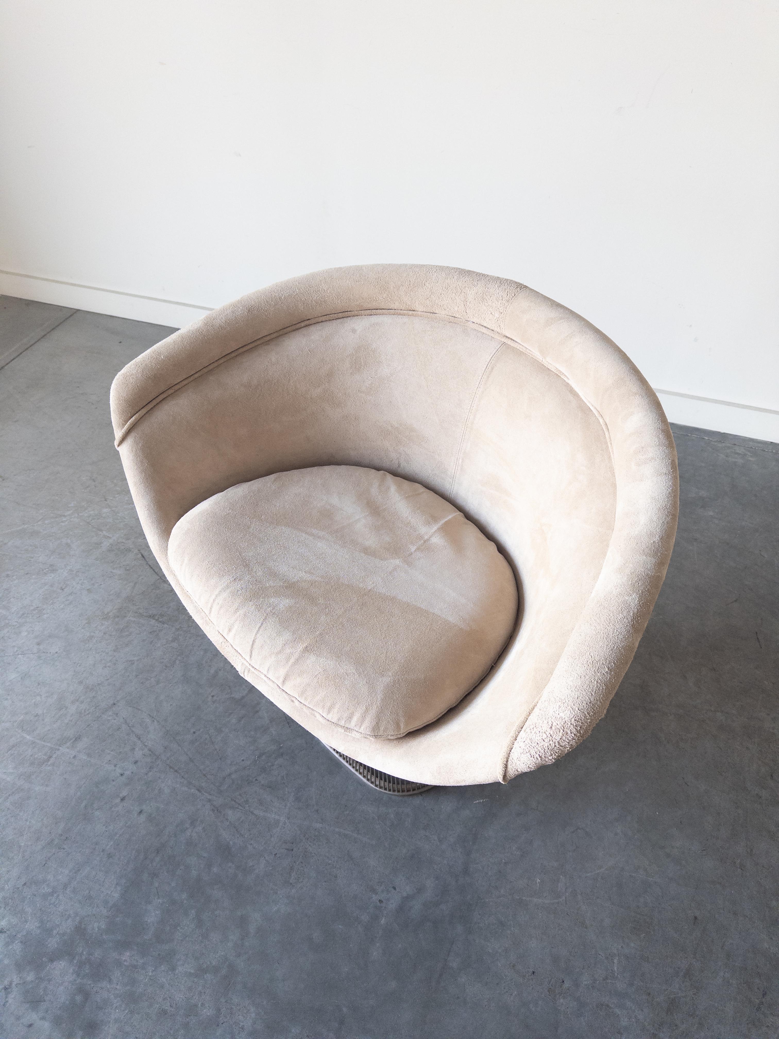 Mid-Century Modern Warren Platner Sudede Lounge Chair for Knoll International For Sale