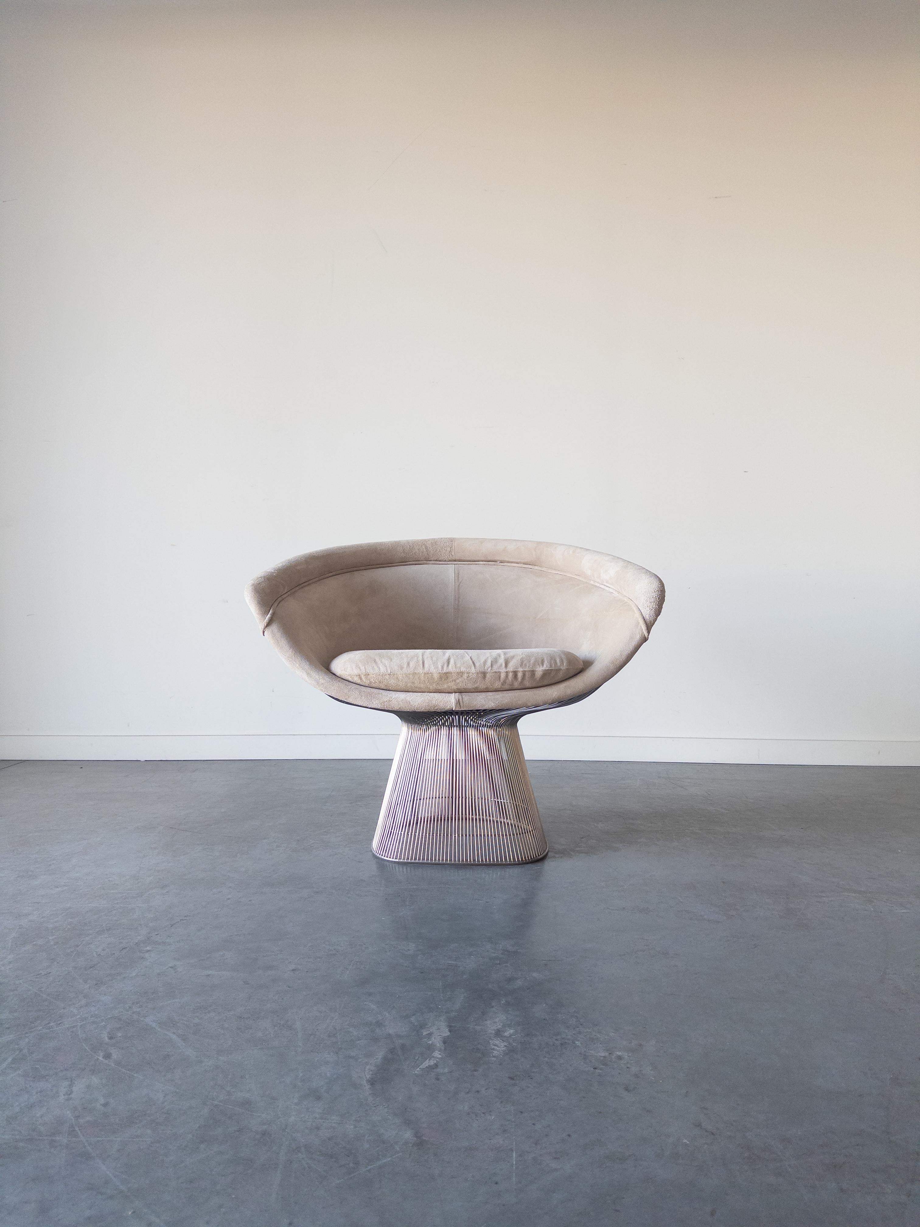 Mid-20th Century Warren Platner Sudede Lounge Chair for Knoll International For Sale