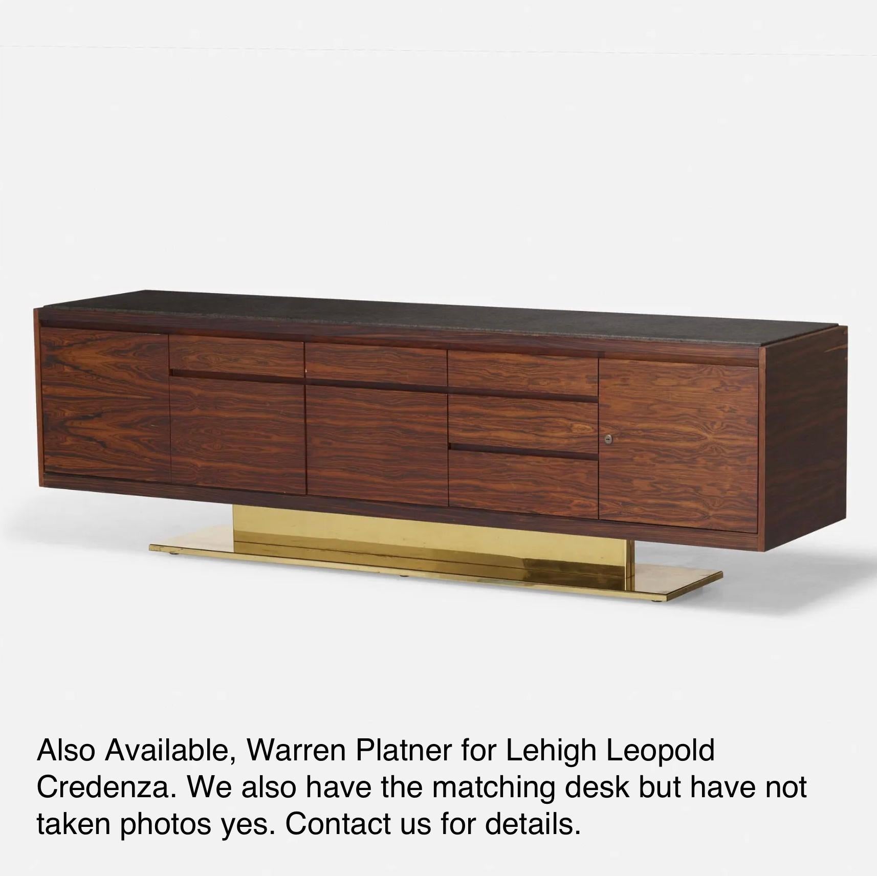 Warren Platner Canapé en noyer et cuir à caisse flottante pour Lehigh Leopold, c. 1970 en vente 13