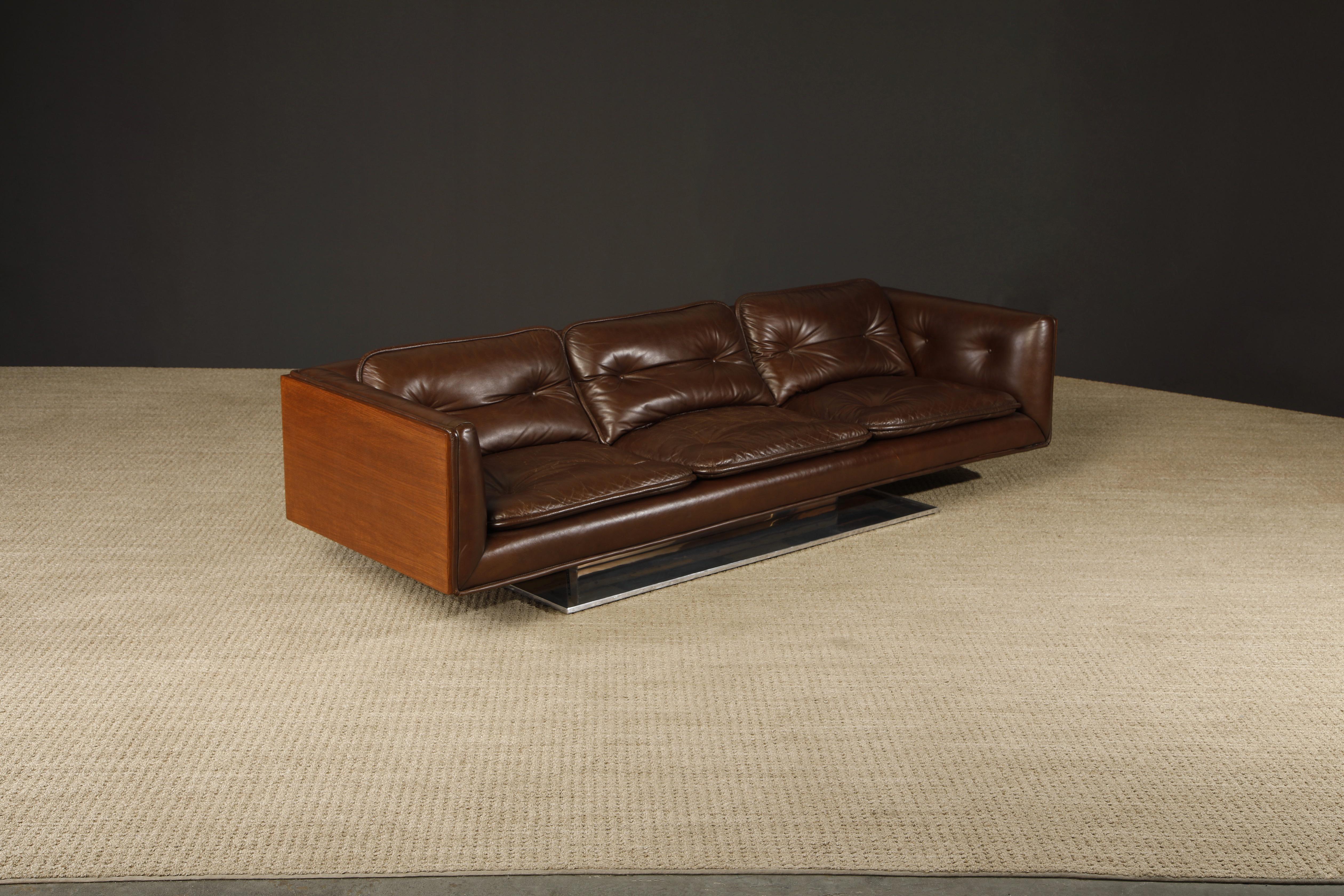Américain Warren Platner Canapé en noyer et cuir à caisse flottante pour Lehigh Leopold, c. 1970 en vente