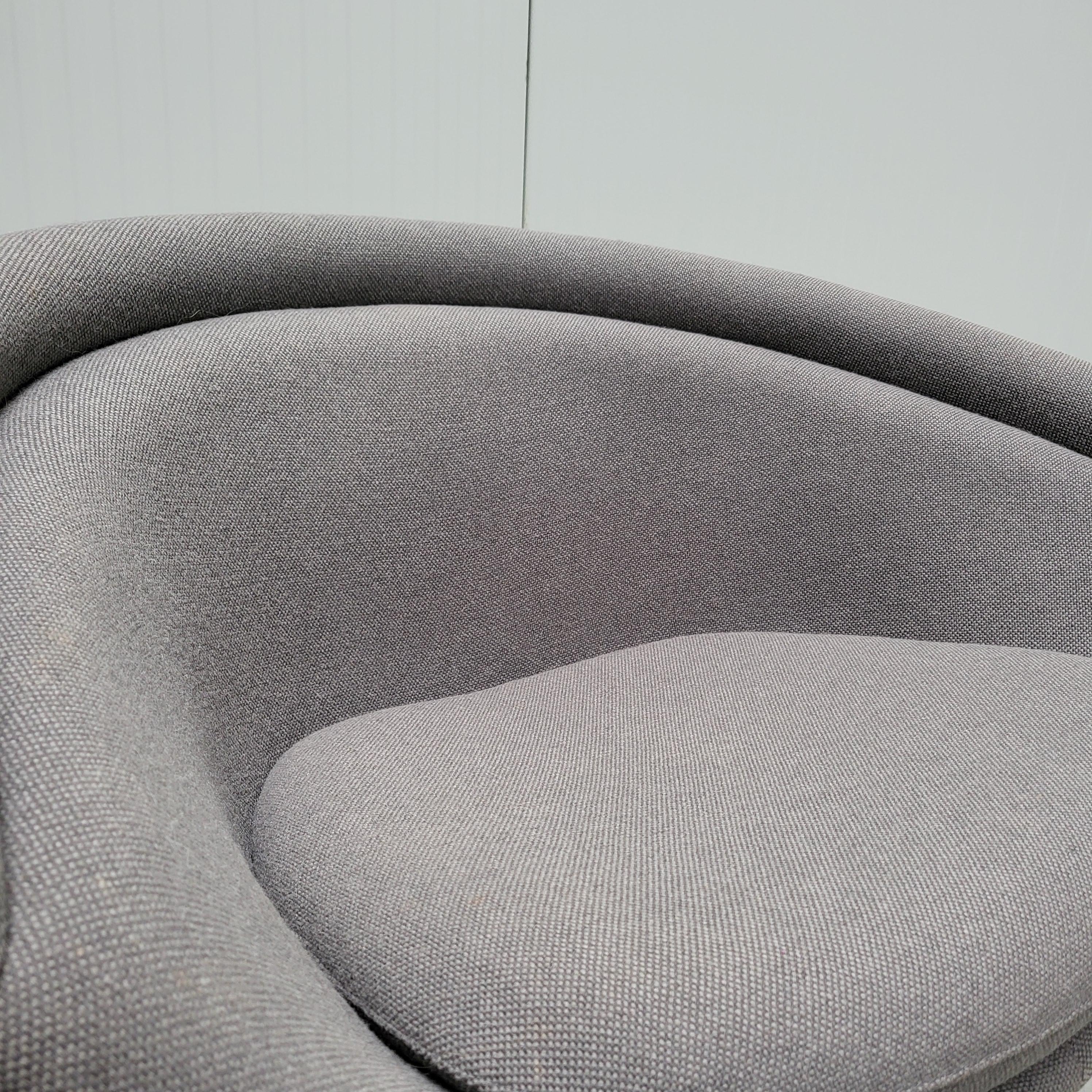 Aluminum Warren Platner Wire Lounge Chair for Knoll Grey Velvet, 2000s