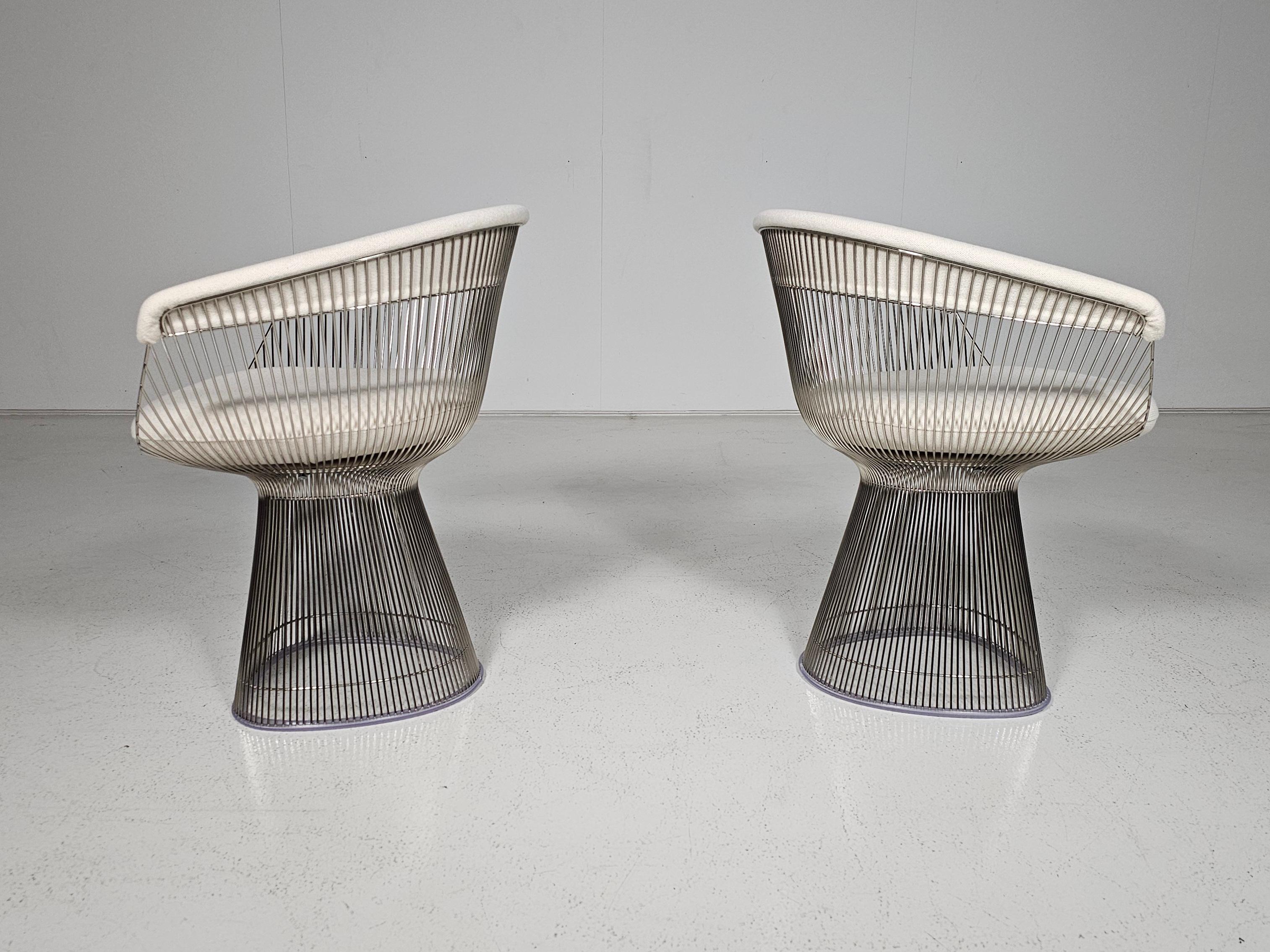 Warren Platners Chair in cream fabric by Knoll International In Excellent Condition For Sale In amstelveen, NL