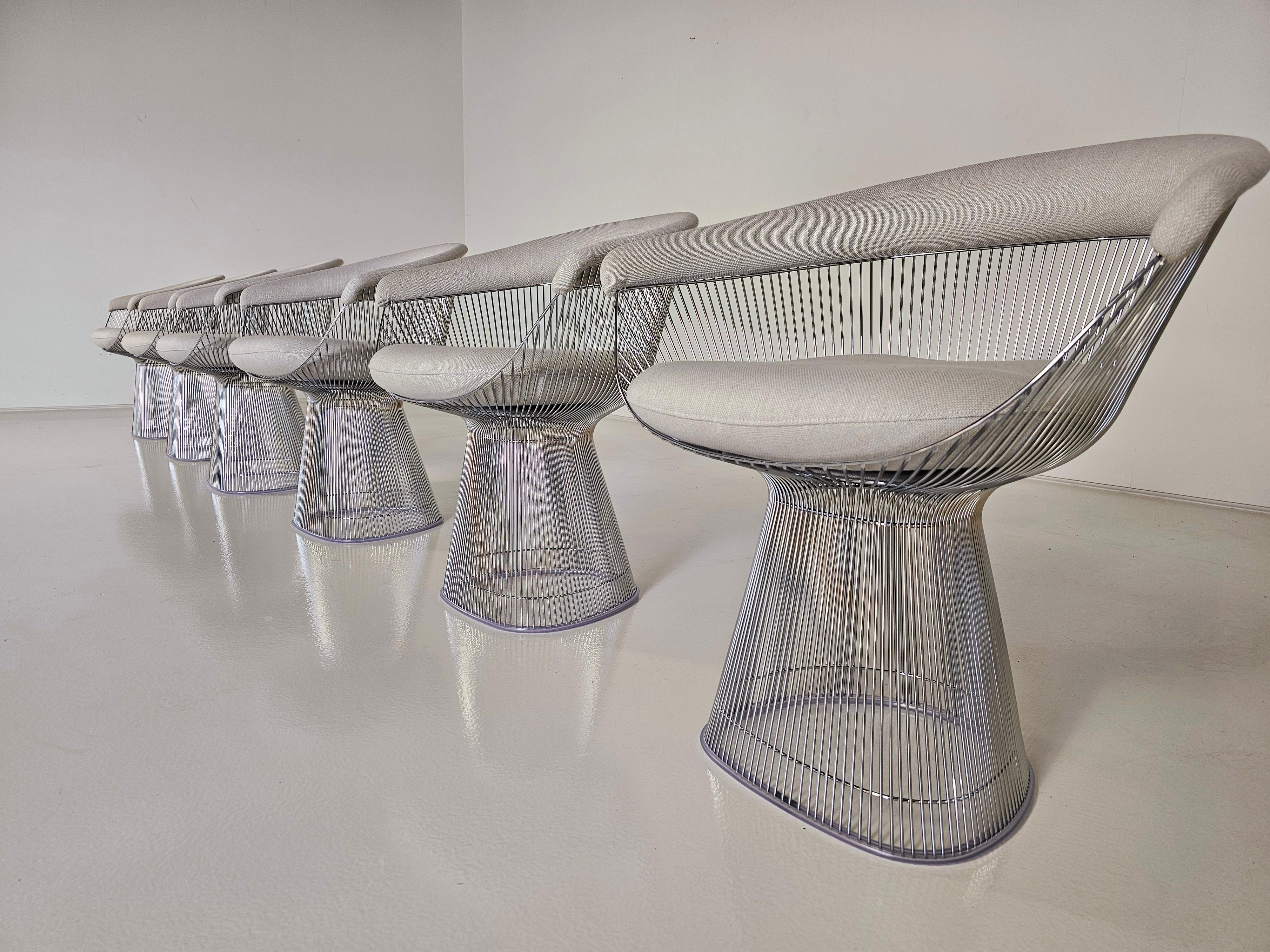 XXIe siècle et contemporain Ensemble de 6 chaises Warren Platners en tissu crème/beige de Knoll International en vente