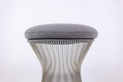 Warren Platnerv for Knoll. Round stool with metal base. Circa 1970.