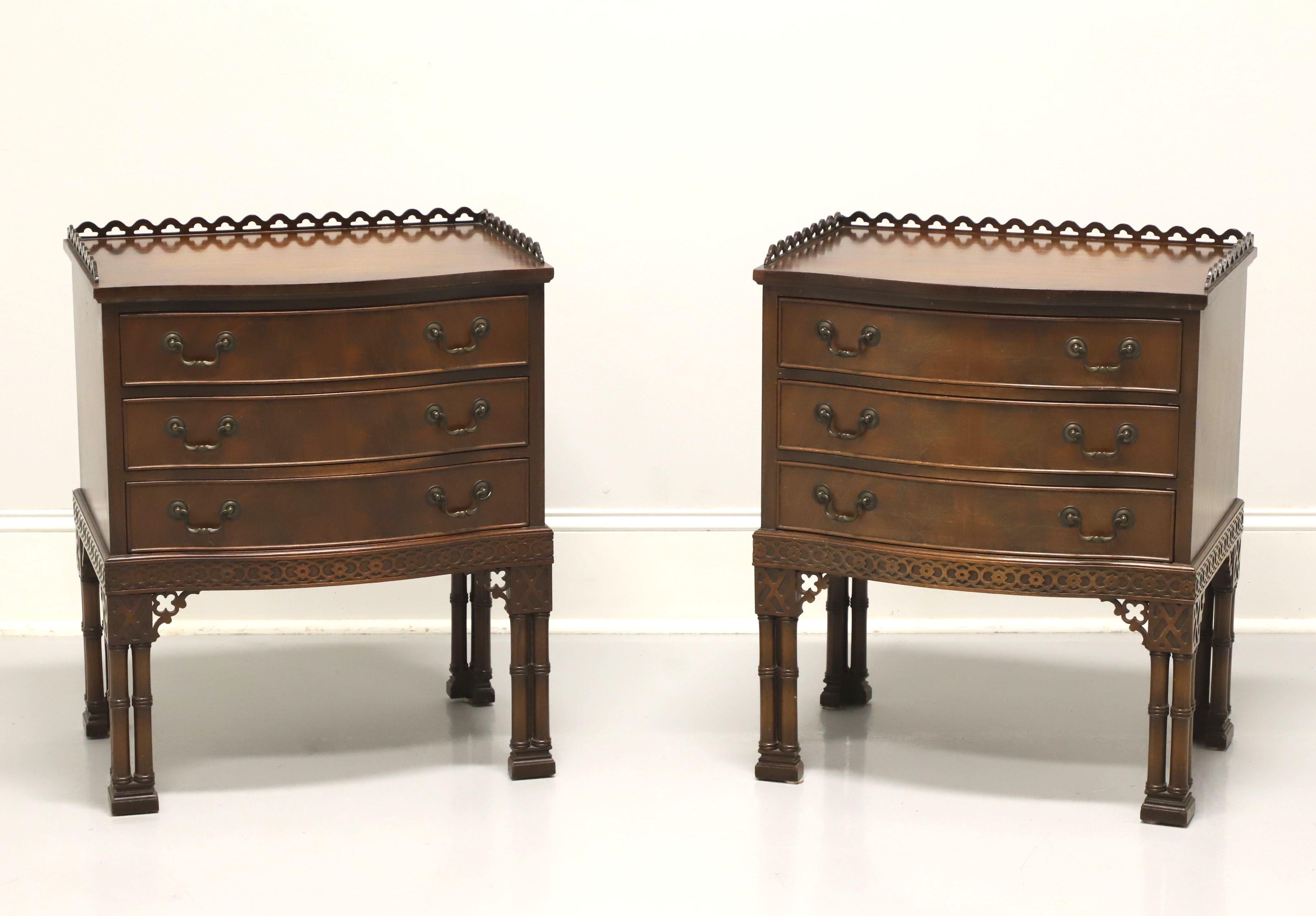 WARSAW MFG Mahogany Chinese Chippendale Nightstands / Bedside Chests - Pair 6