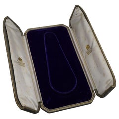 Wartski Antique 20th Century Velvet Necklace Box, United Kingdom