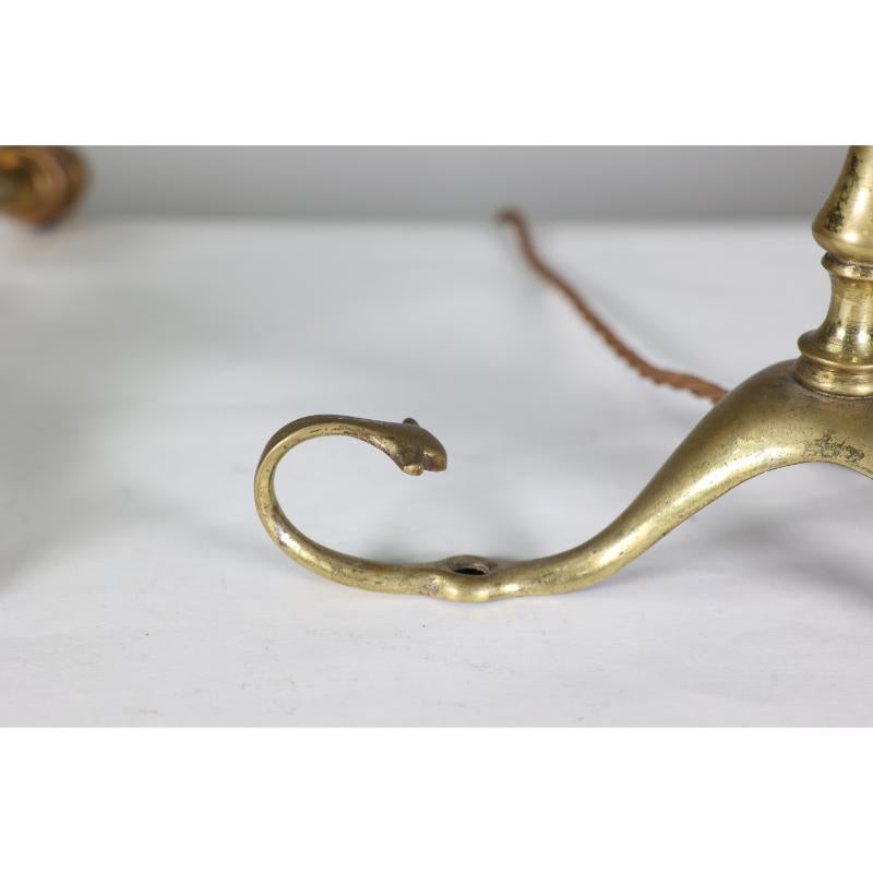 WAS Benson. Ein Paar Arts & Craft Tischlampen aus Messing mit einem Schlangenschwanz im Angebot 9
