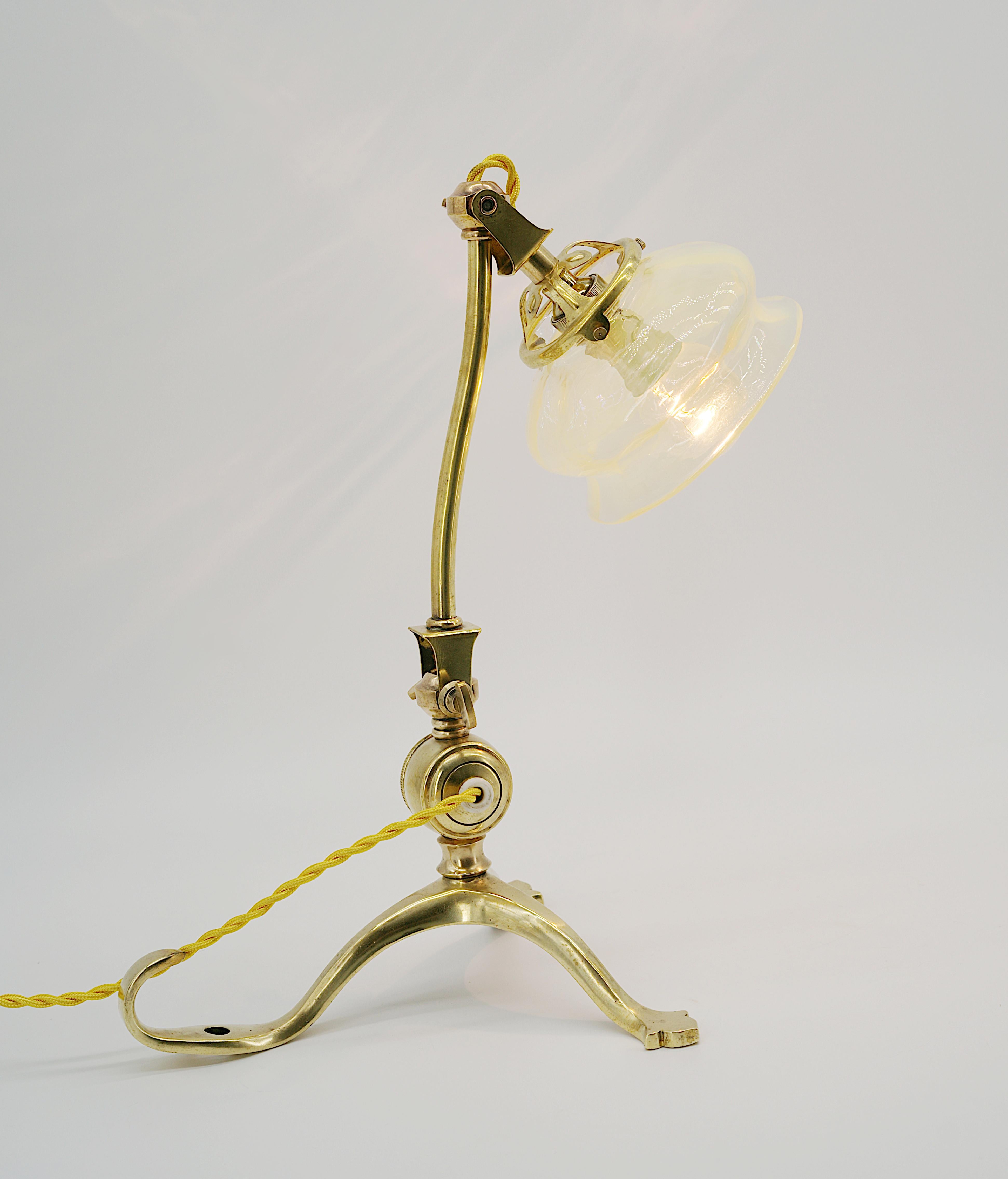 Lampada da tavolo o applique W.A.S. Benson, 1900 In condizioni ottime in vendita a Saint-Amans-des-Cots, FR