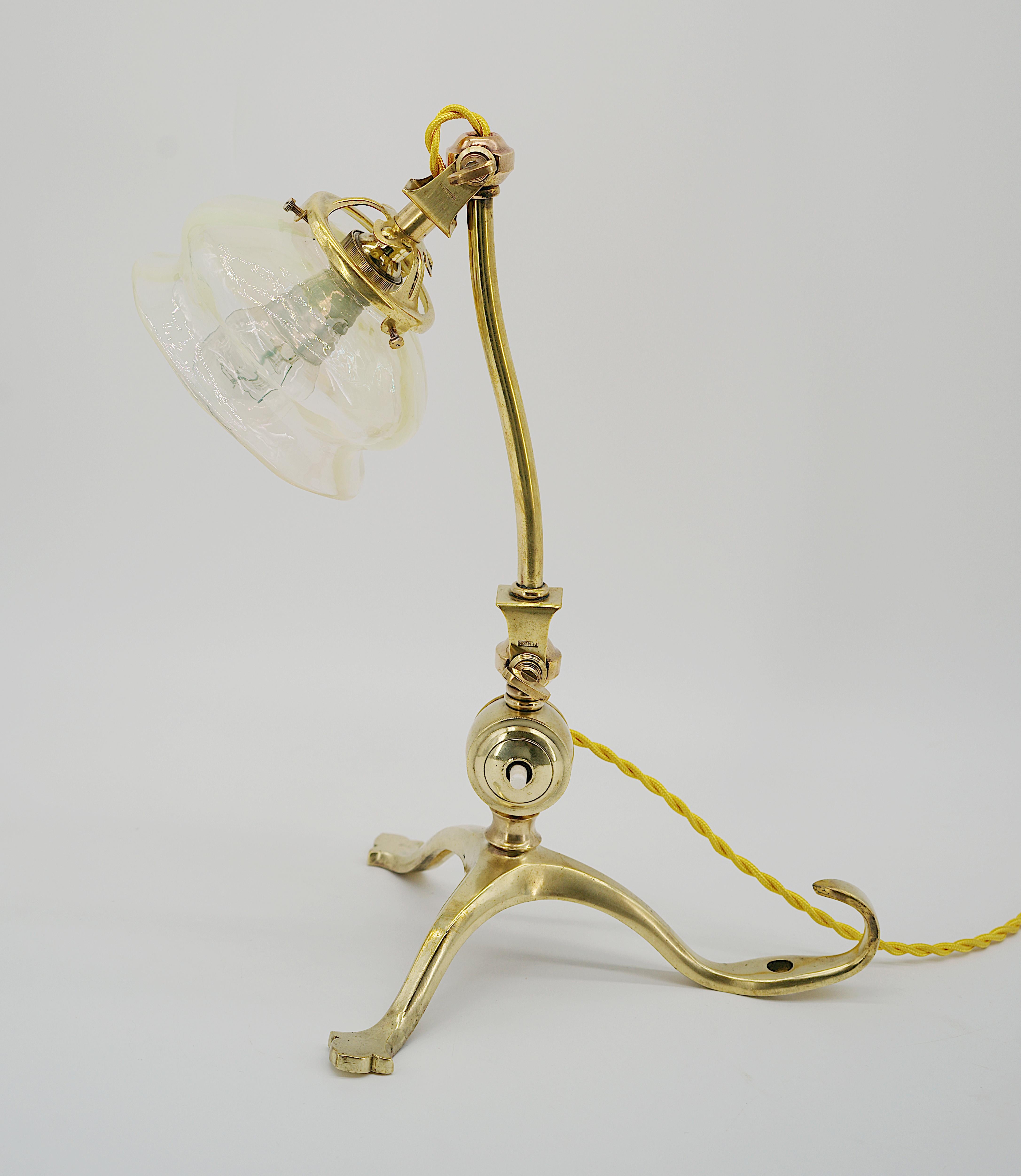 Ottone Lampada da tavolo o applique W.A.S. Benson, 1900 in vendita