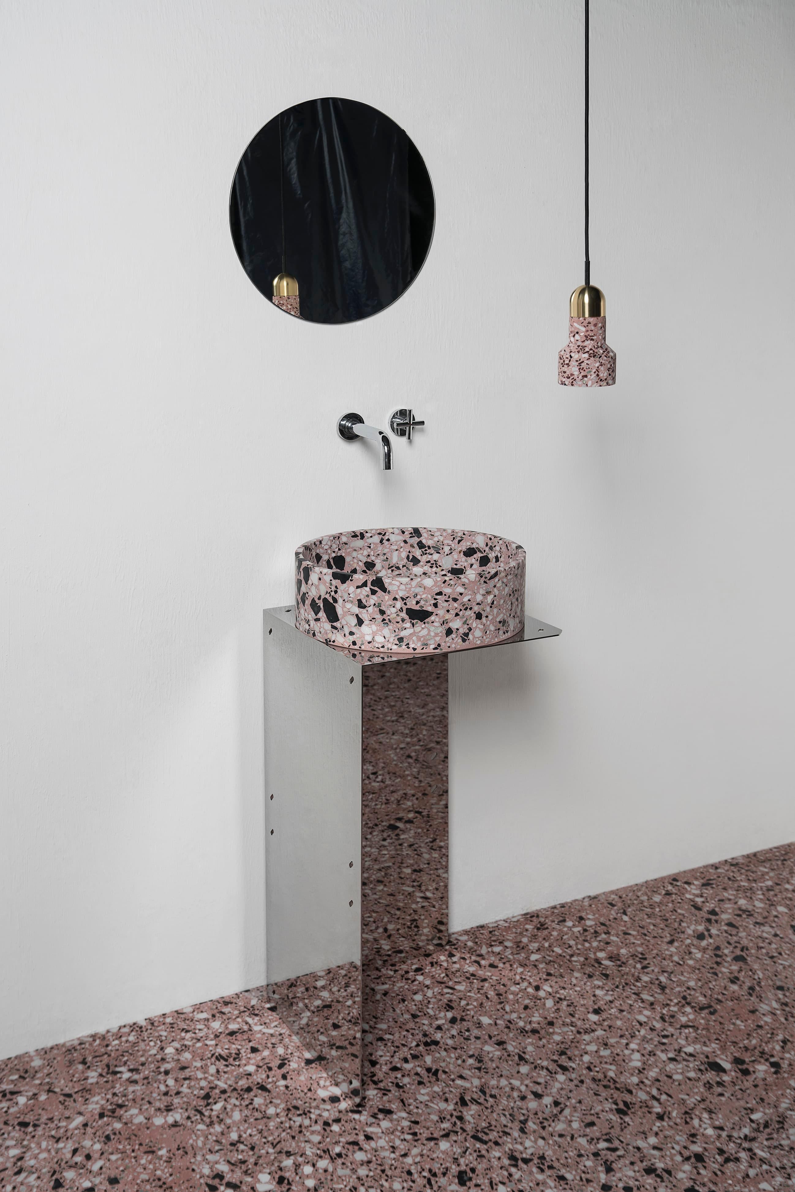 'HUI' is a wash basin / vessel sink made of terrazzo
by Bentu design

Terrazzo colors: white, black, red, sky blue, green mint
Dimensions: H 13cm - D 40.8cm

The basin comes with a drainer. 

Bentu Design's furniture derives its uniqueness from the