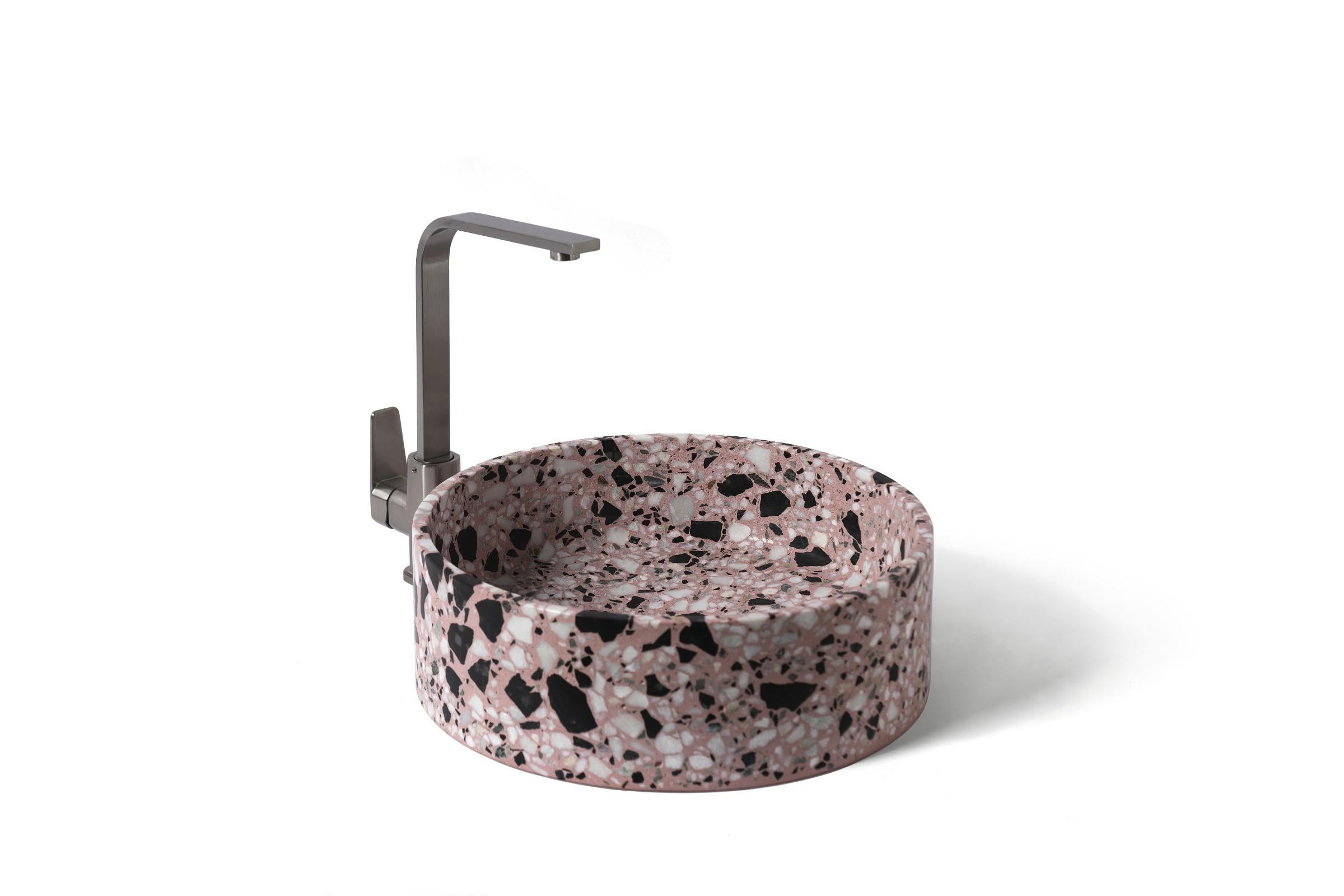 Wash Basin / Vessel Sink 'HUI' Made of Terrazzo 'White' For Sale 1