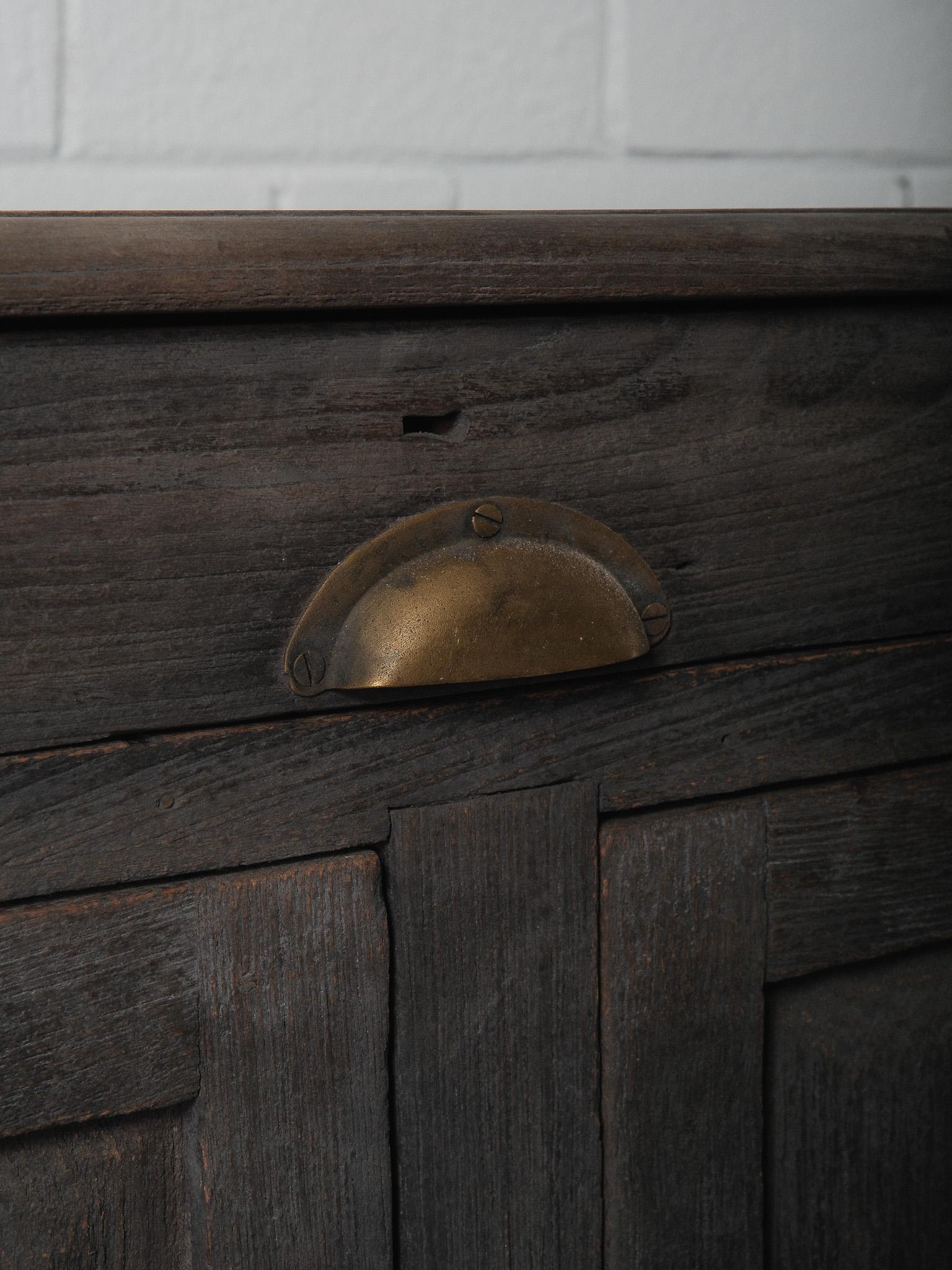 Washed Charcoal Wooden Sideboard In condizioni buone in vendita a High Point, NC