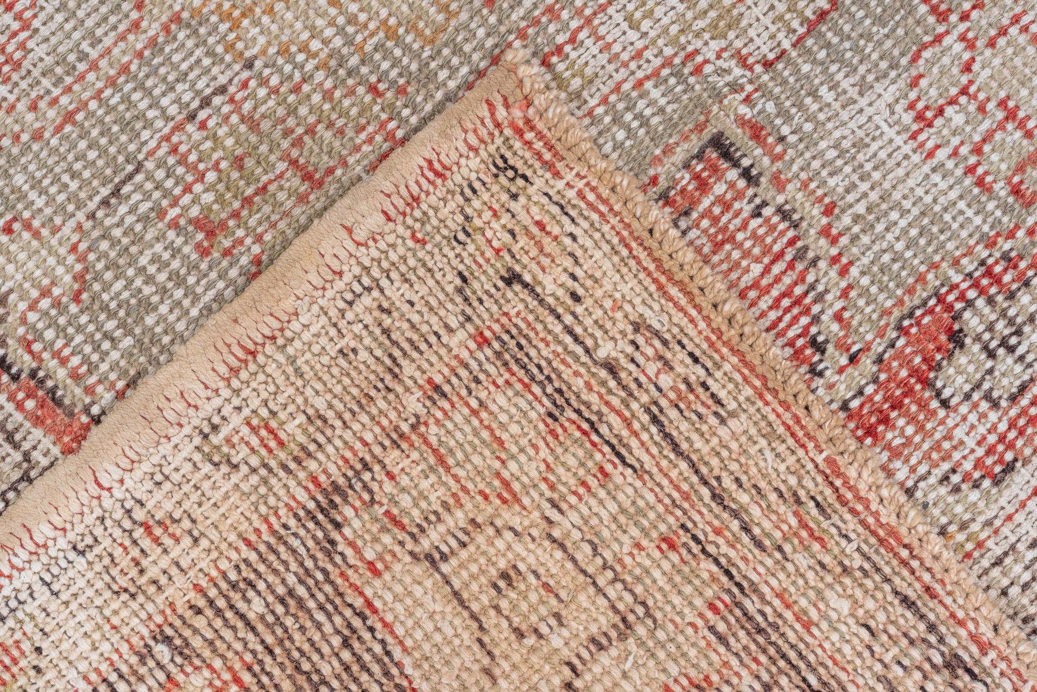 gewaschener Oushak mit Diamant-Mittelmotiv im Zustand „Hervorragend“ im Angebot in New York, NY