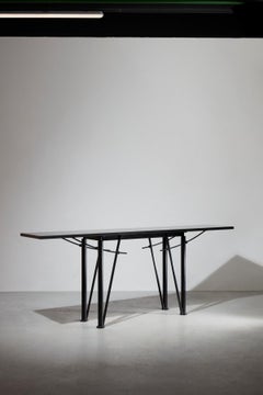 Washington Console by Jean-Michel Wilmotte