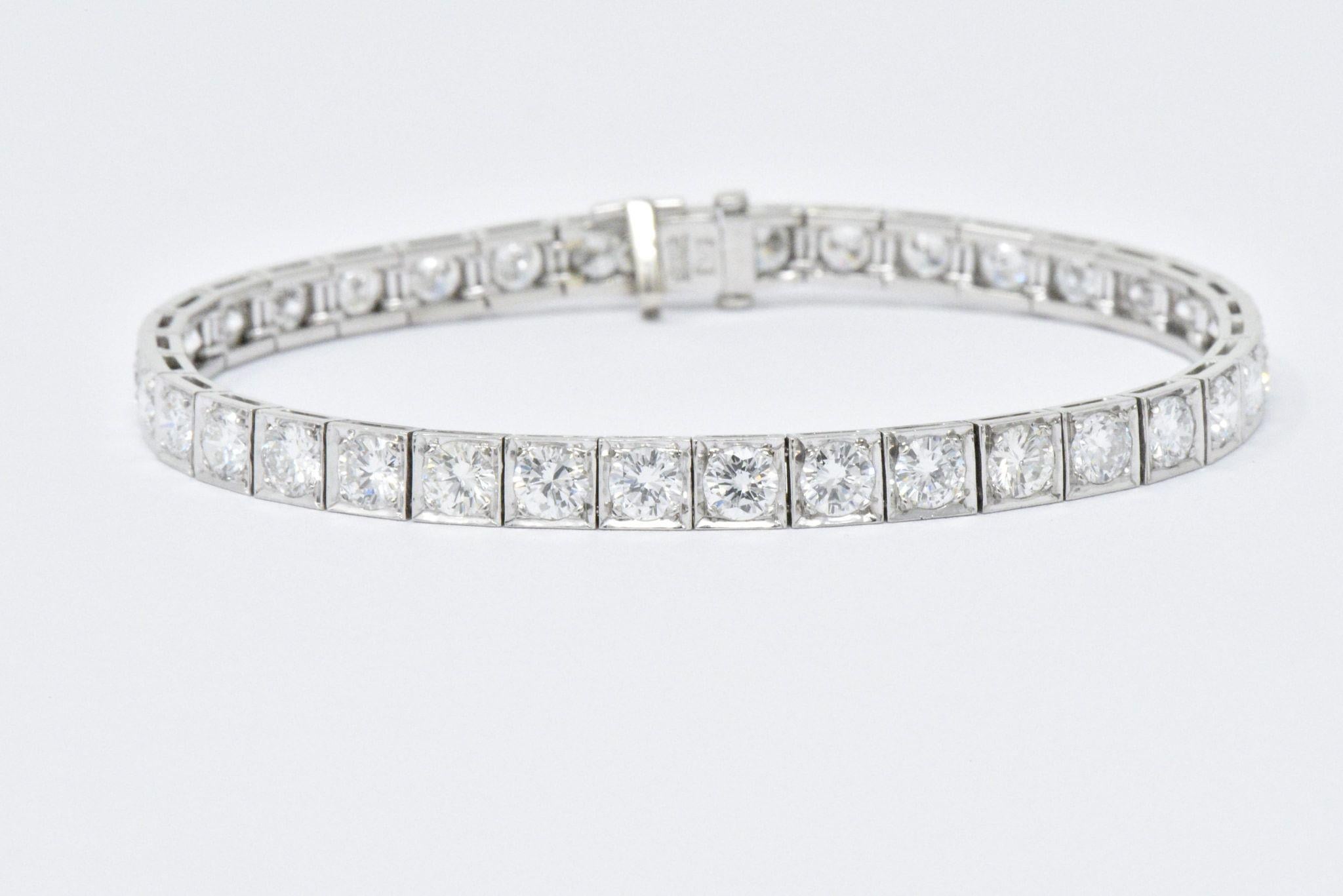 Line bracelet with thirty-six round brilliant cut diamonds in square from links, approximately 7.20 carats total, F/G color VS to SI clarity (most VS)

The diamonds are so well matched and cut that the sparkle factor is off the charts (that a real