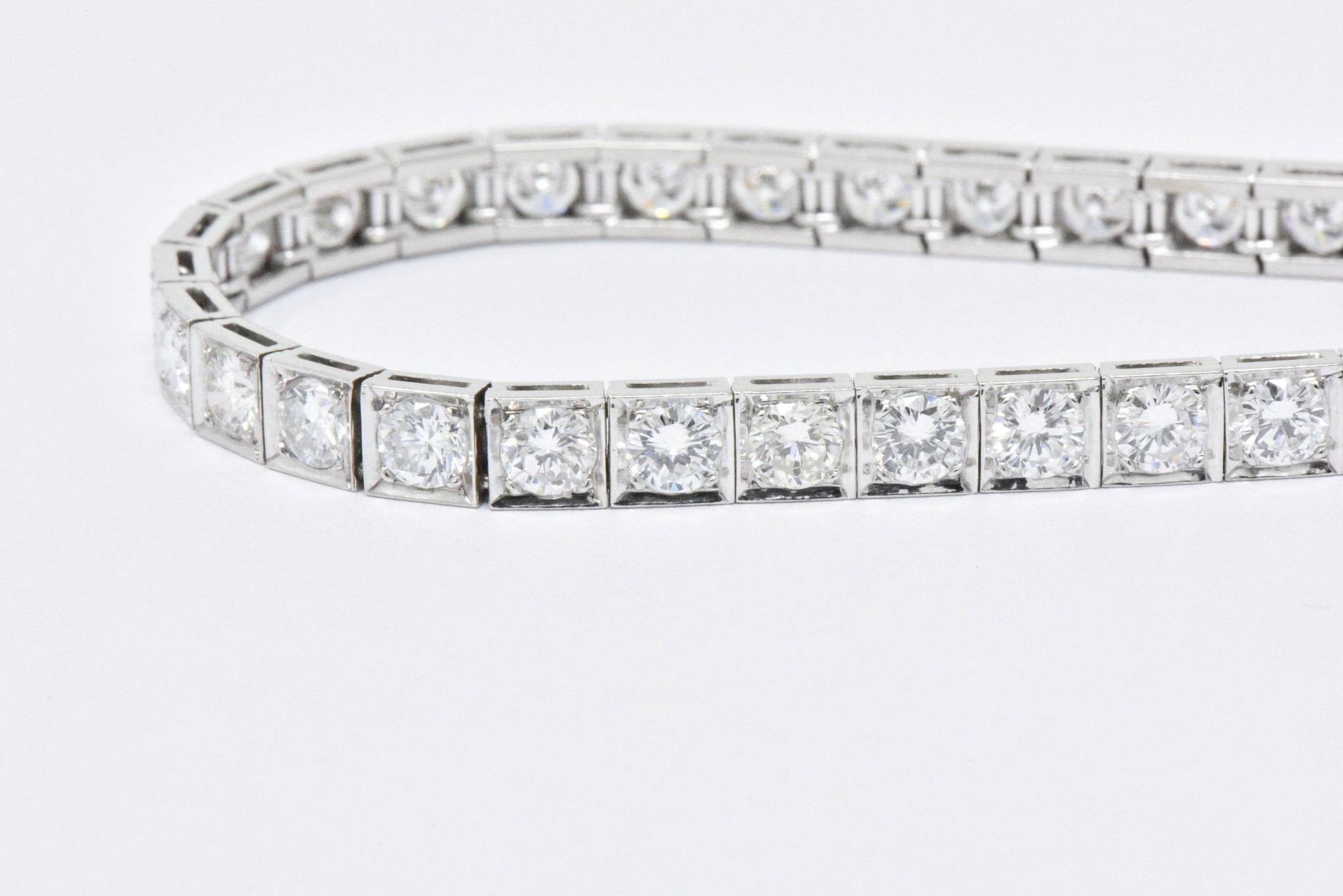 Waslikoff 7.20 Carat Diamond and Platinum Line Tennis Bracelet 2