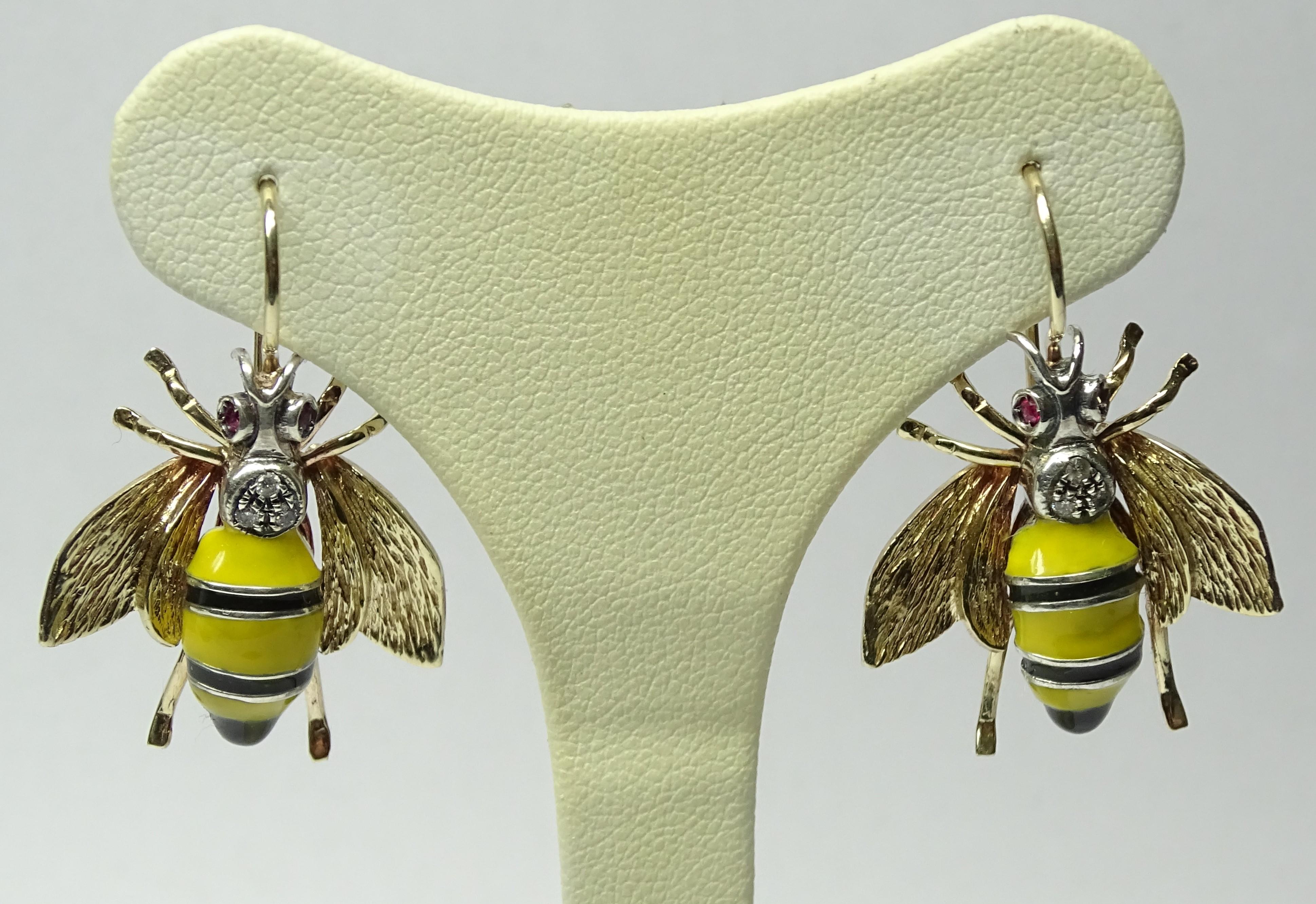 Wasp Yellow Black Enamel Ruby Round Cut White Diamond Yellow Gold Earrings In New Condition For Sale In Marcianise, IT