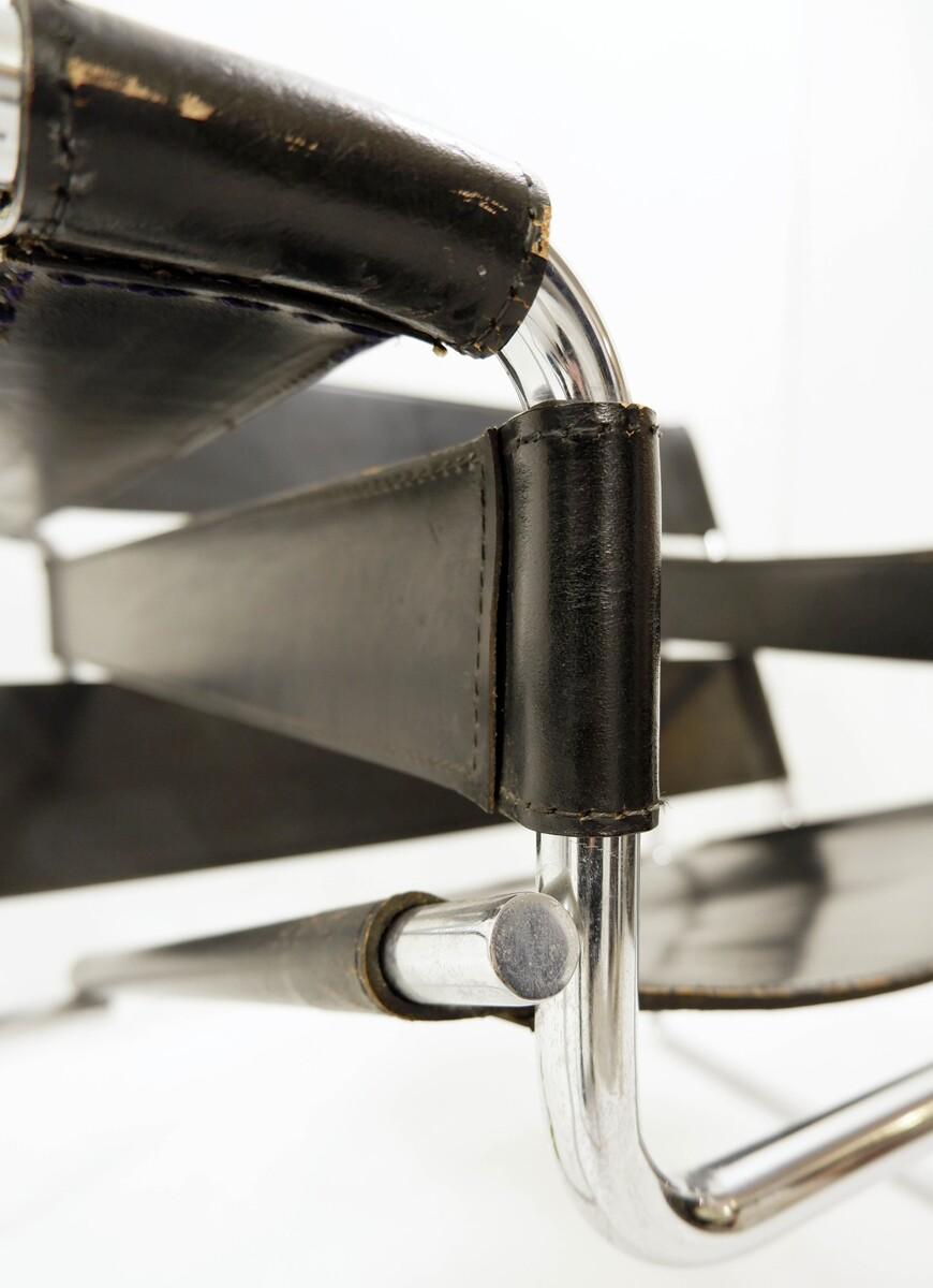 'Wassily' armchair by Marcel Breuer. Black original leather
In the 1960’s, the Model B3 was re-released by Gavina of Bologna as the Wassily chair, with leather instead of fabric. This time around, it was hugely successful. These chairs are a very