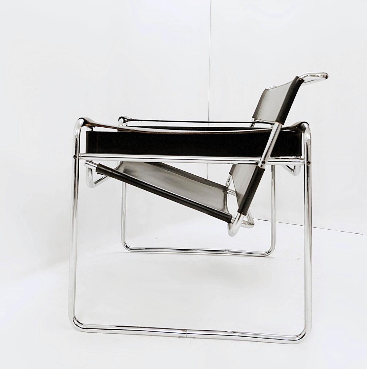 'Wassily' Armchair by Marcdel Breuer. Black Original Leather 2