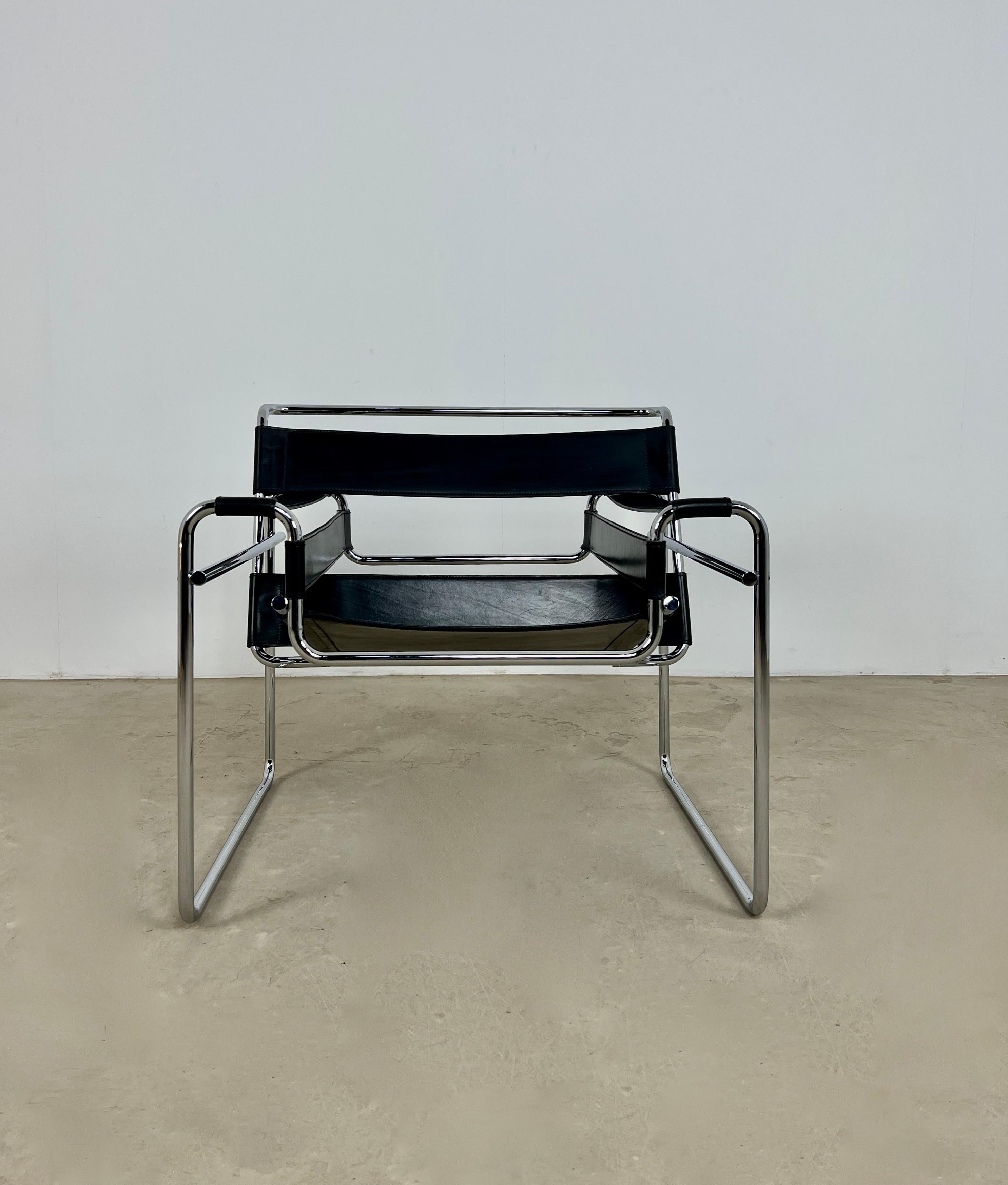 Italian Wassily Armchair by Marcel Breuer for Gavina, 1972
