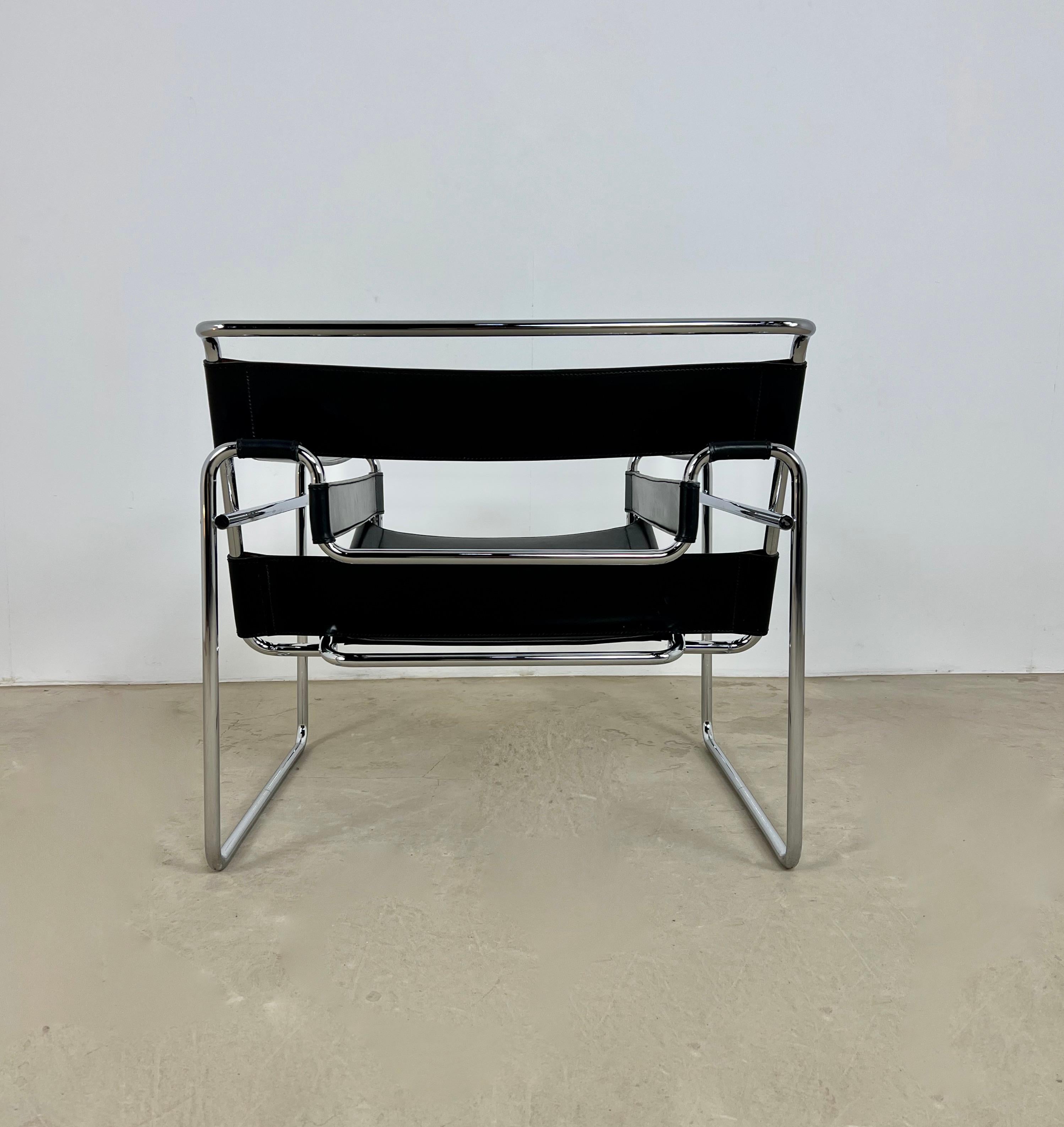 Metal Wassily Armchair by Marcel Breuer for Gavina, 1972