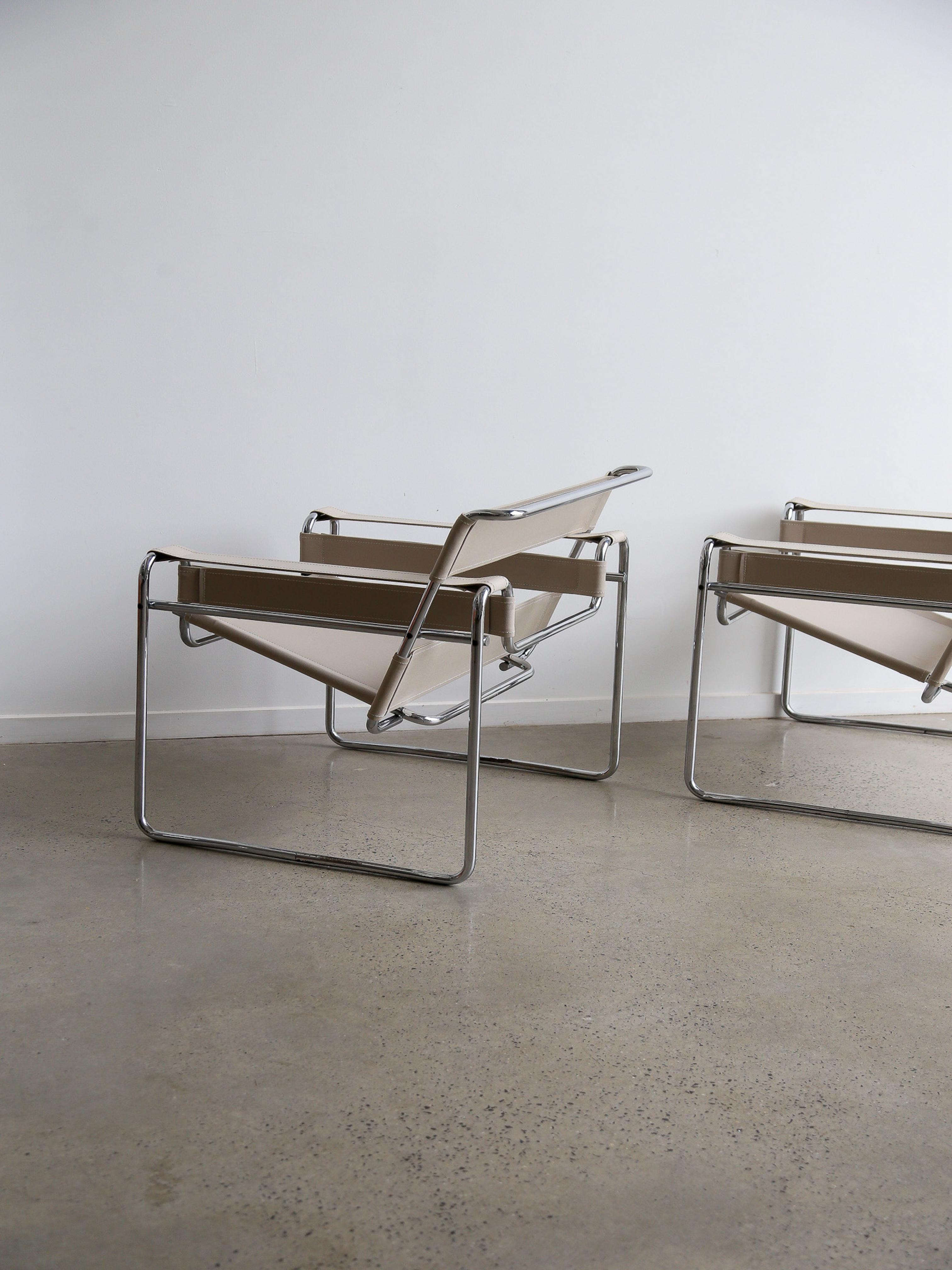 Wassily Armchair by Marcel Breuer for Knoll 1960s 3