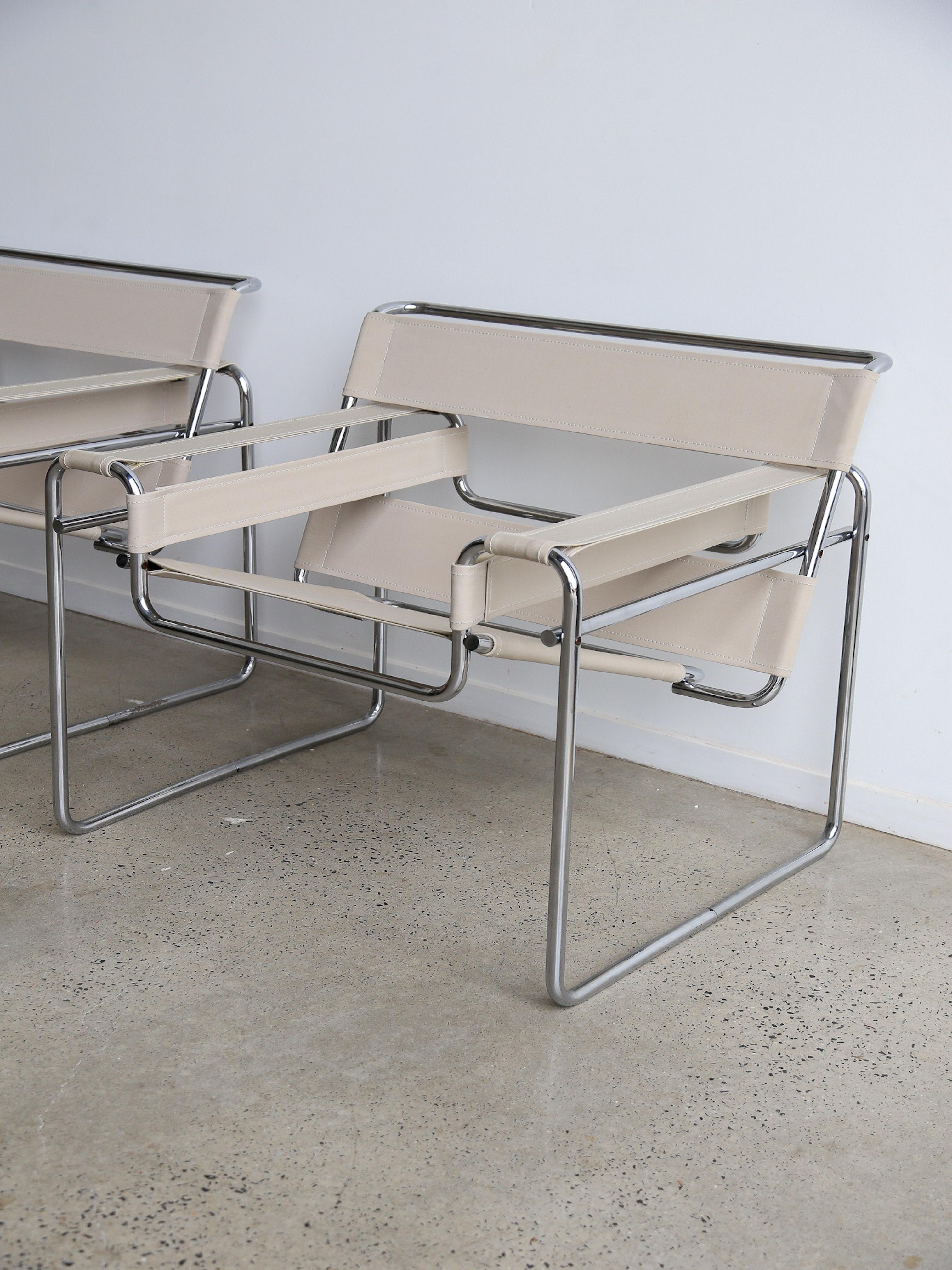 Wassily Armchair by Marcel Breuer for Knoll 1960s 7