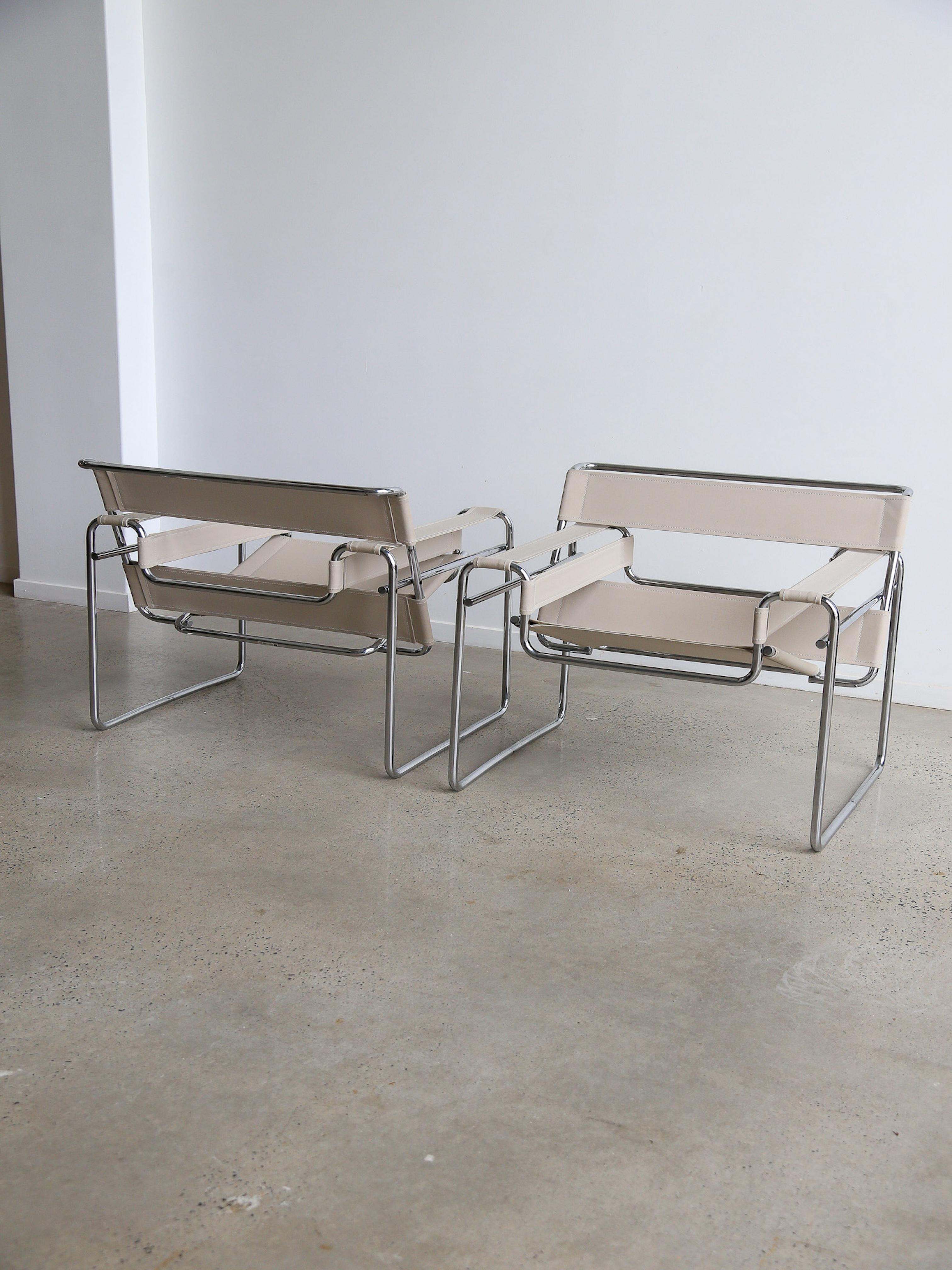 Fabric Wassily Armchair by Marcel Breuer for Knoll 1960s