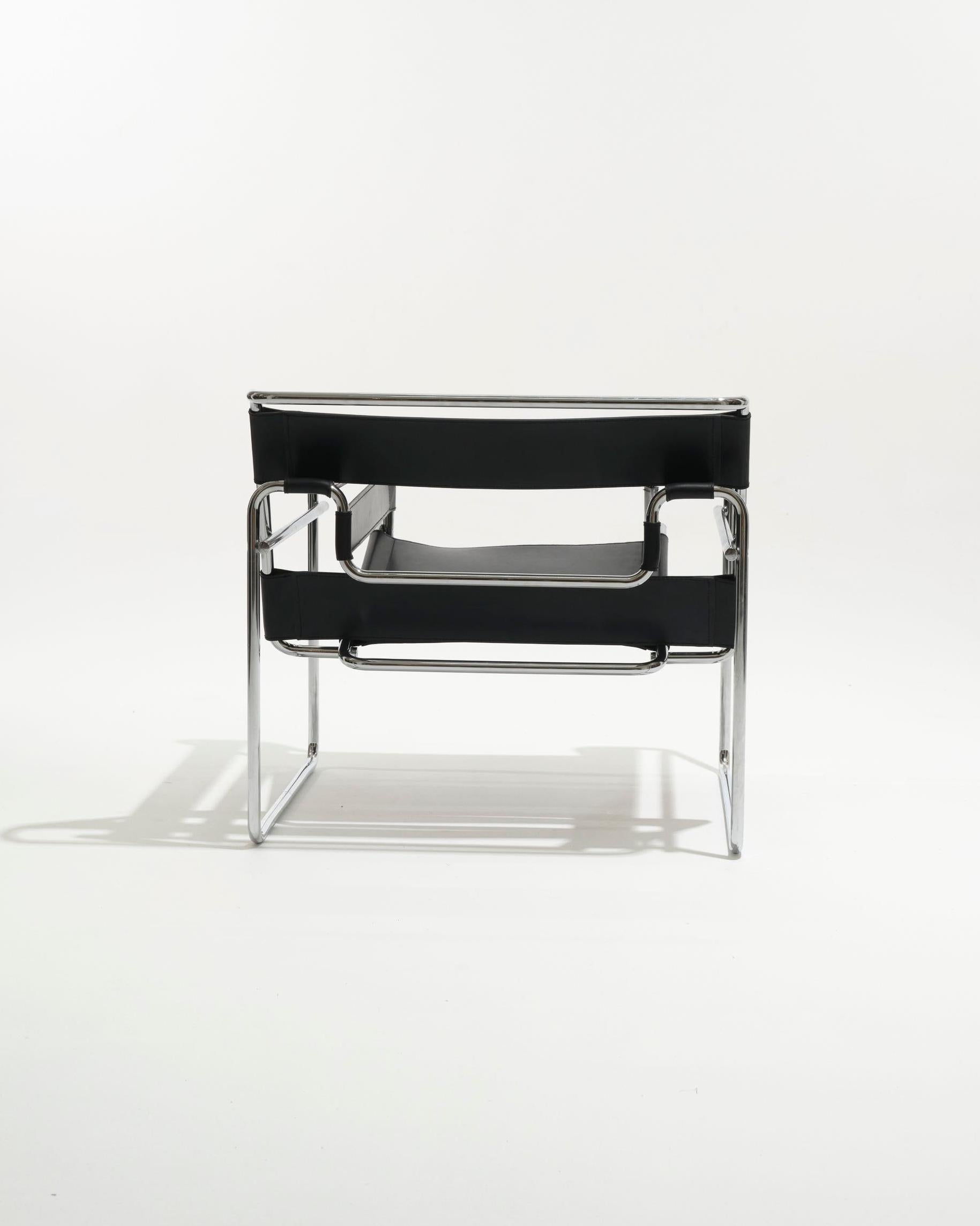 Wassily-Sessel aus schwarzem Leder, Marcel Breuer, 2000er Jahre (21. Jahrhundert und zeitgenössisch) im Angebot