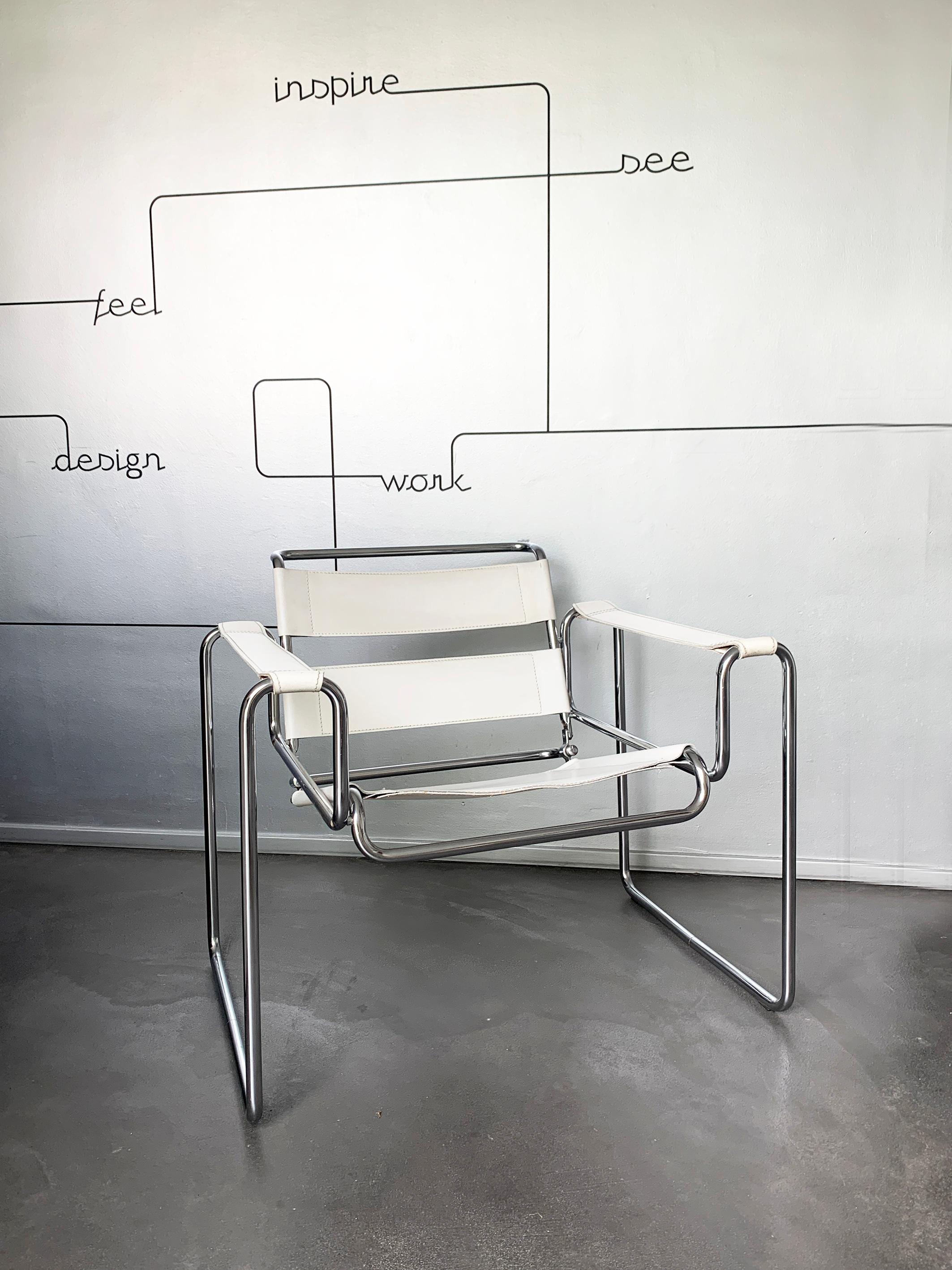 Wassily B3 armchair by Marcel Breuer, white leather, Italy 1980s For Sale 8