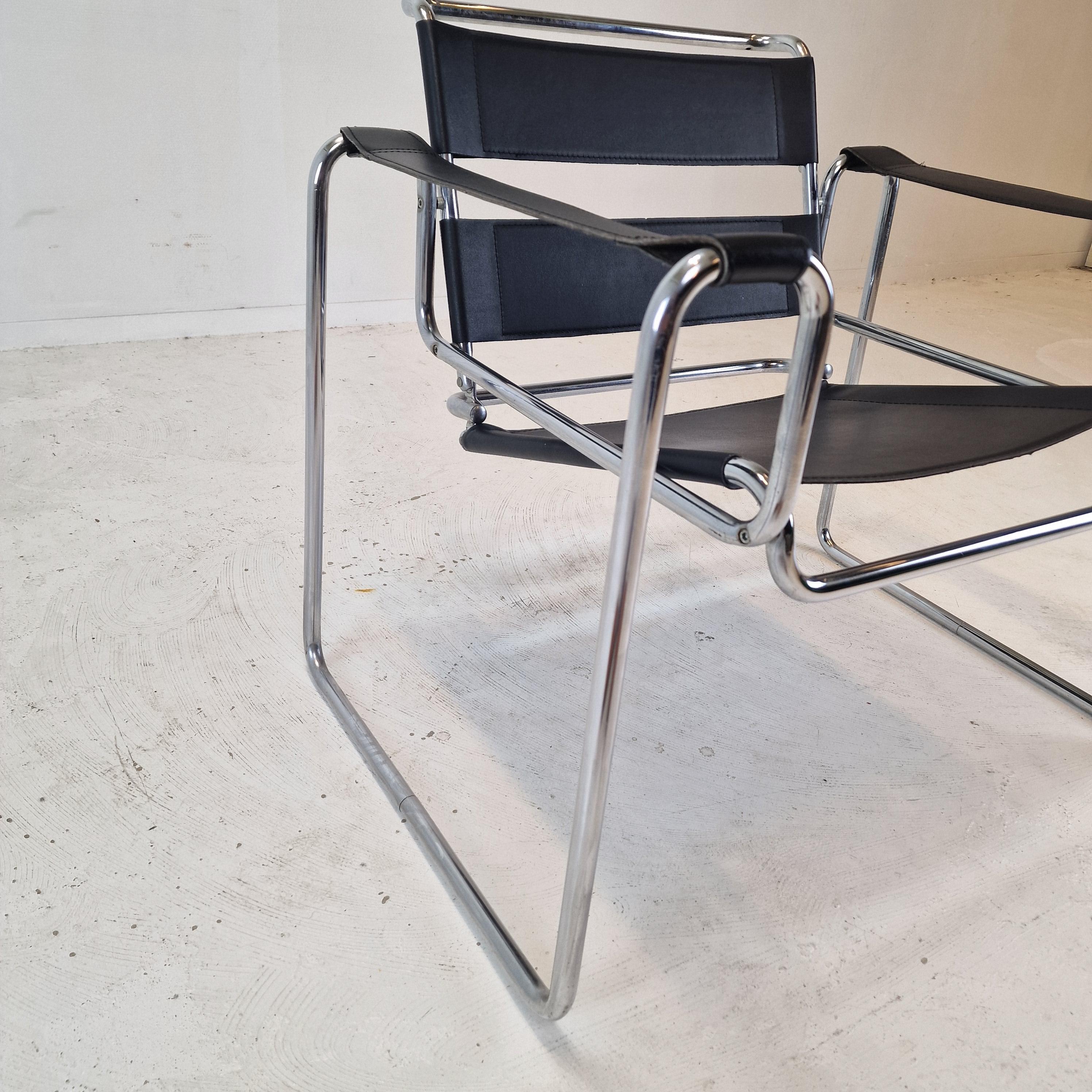 Wassily Chair by Marcel Breuer, 1980s For Sale 3