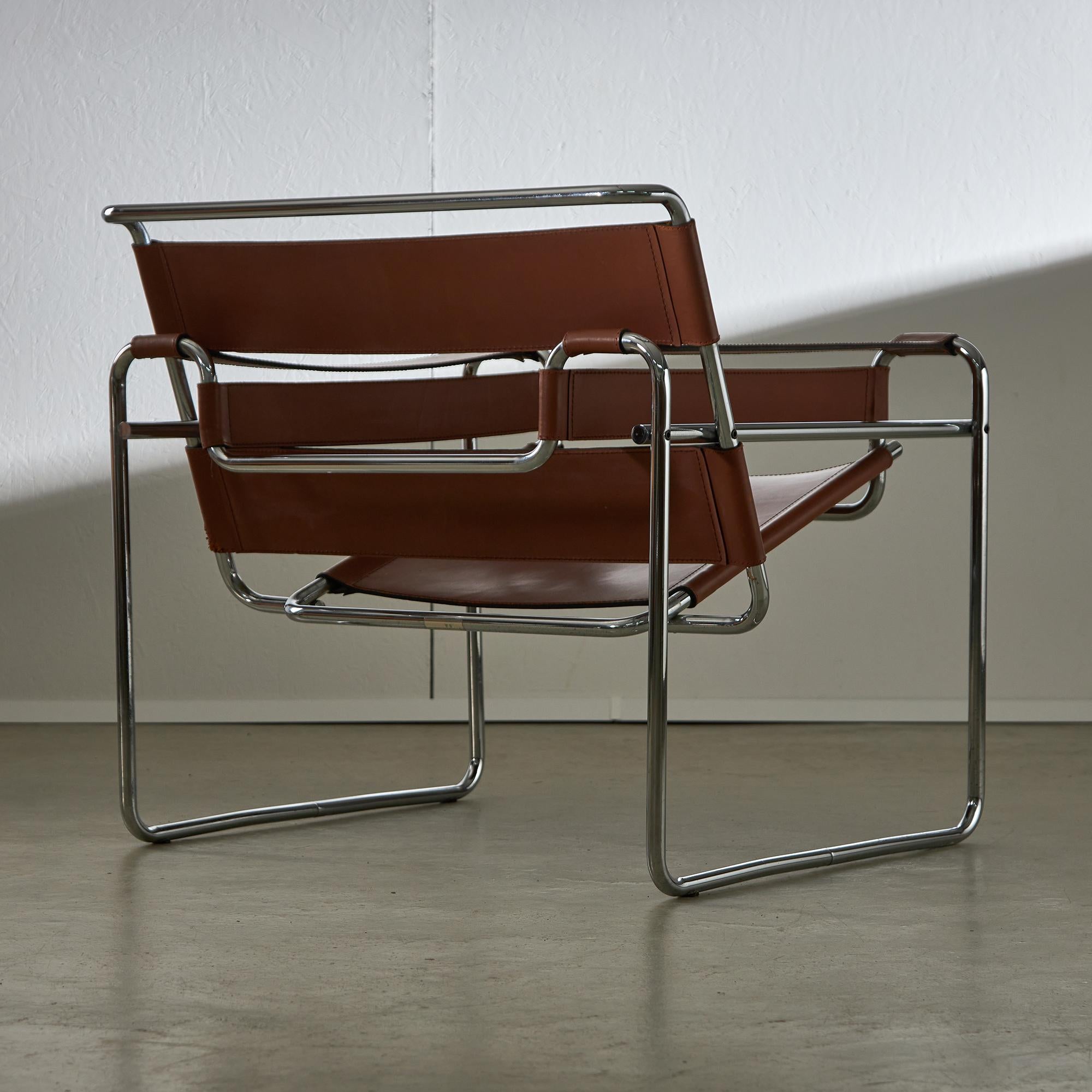 Wassily Chair by Marcel Breuer for Gavina, 1920s In Good Condition In Budapest, HU