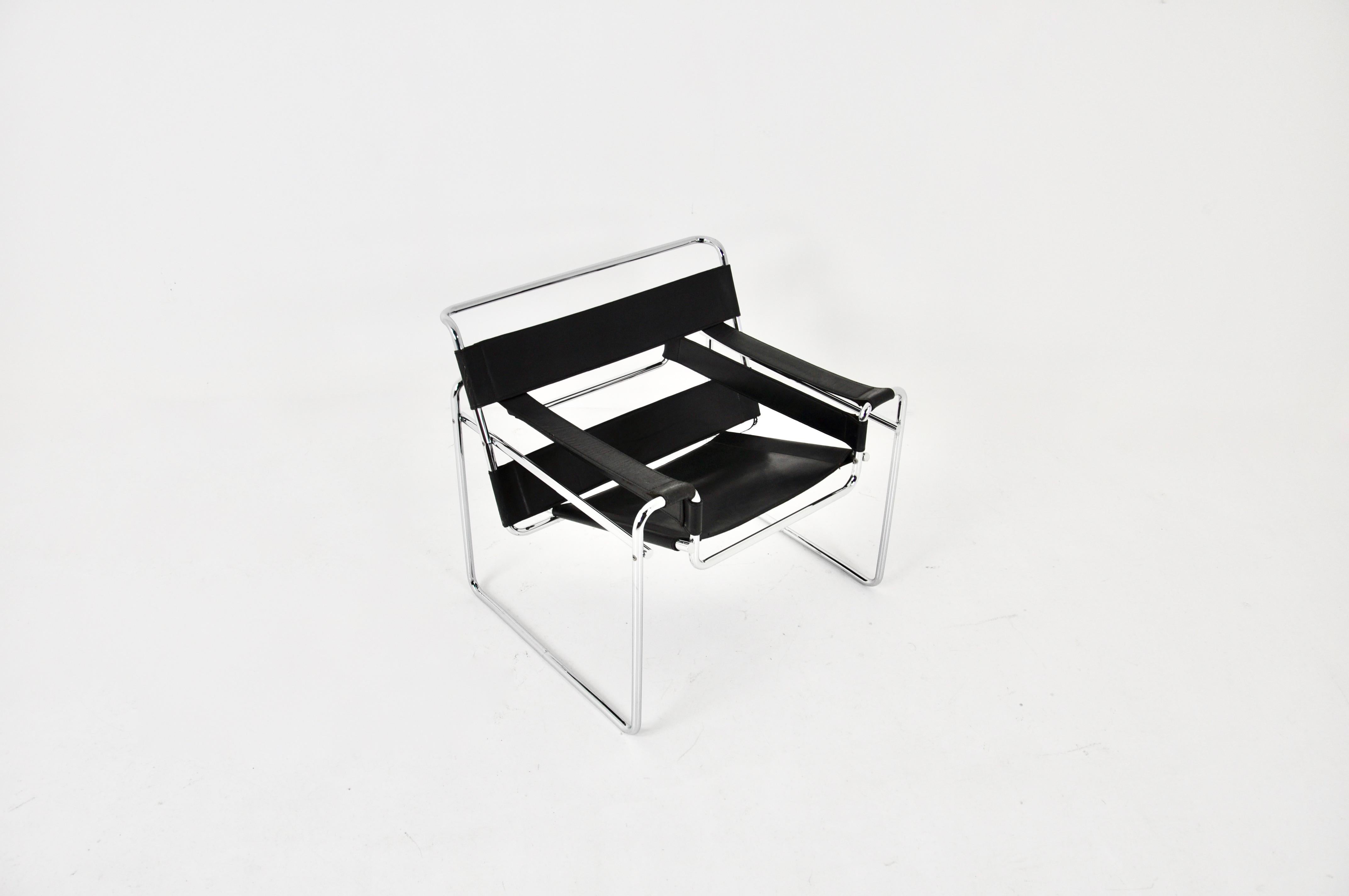 Mid-Century Modern Wassily Chair by Marcel Breuer for Gavina, 1970s For Sale