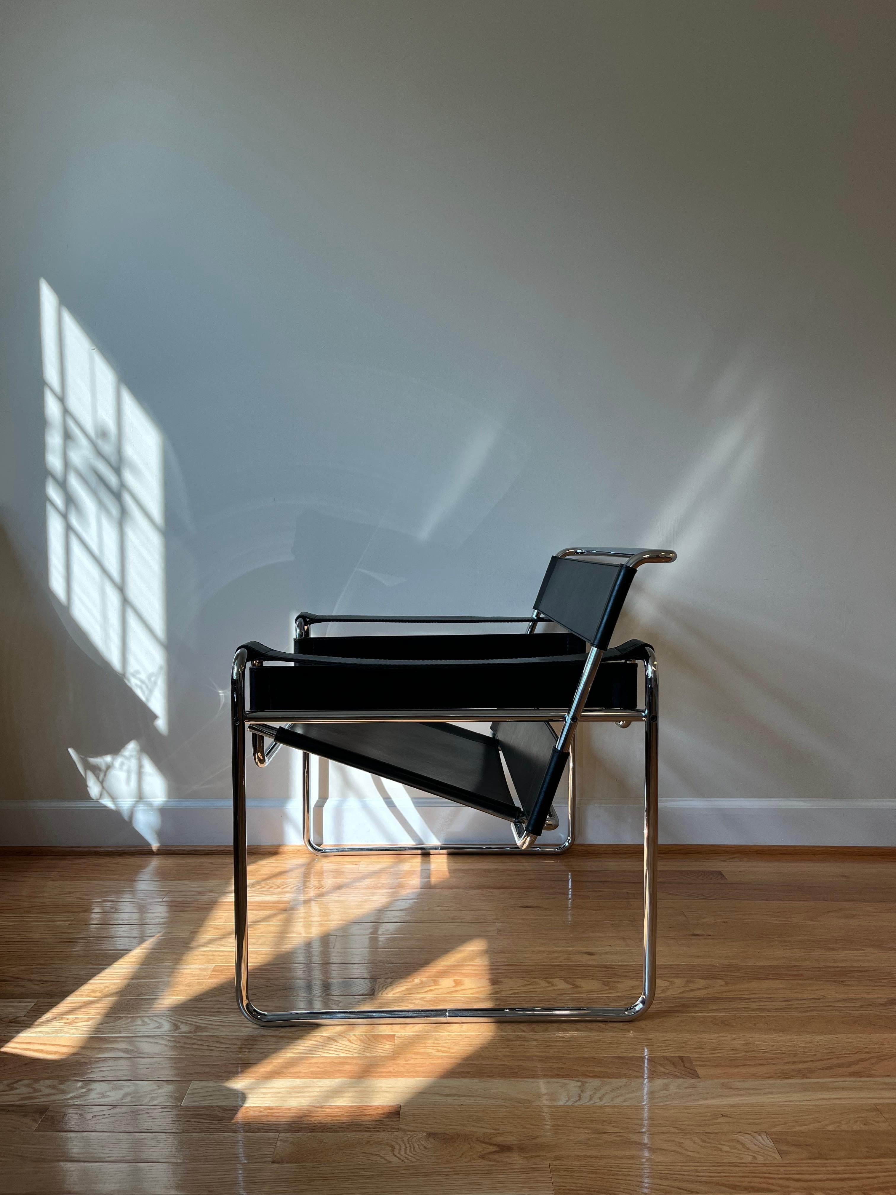Mid-Century Modern Wassily Chair by Marcel Breuer for Knoll